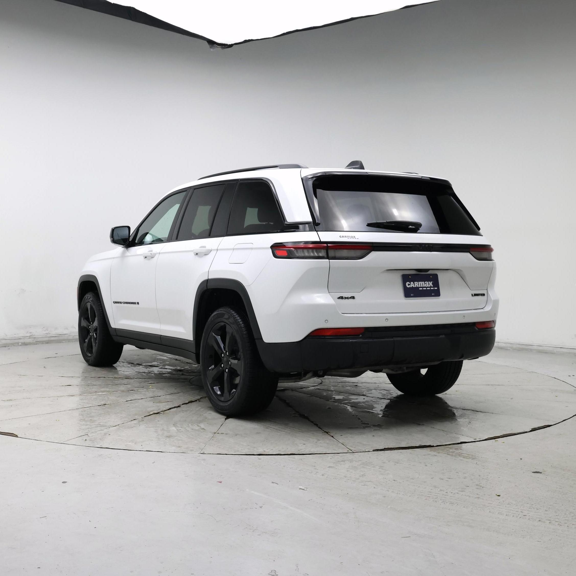 Thumbnail: 2024 Jeep Grand Cherokee - 2