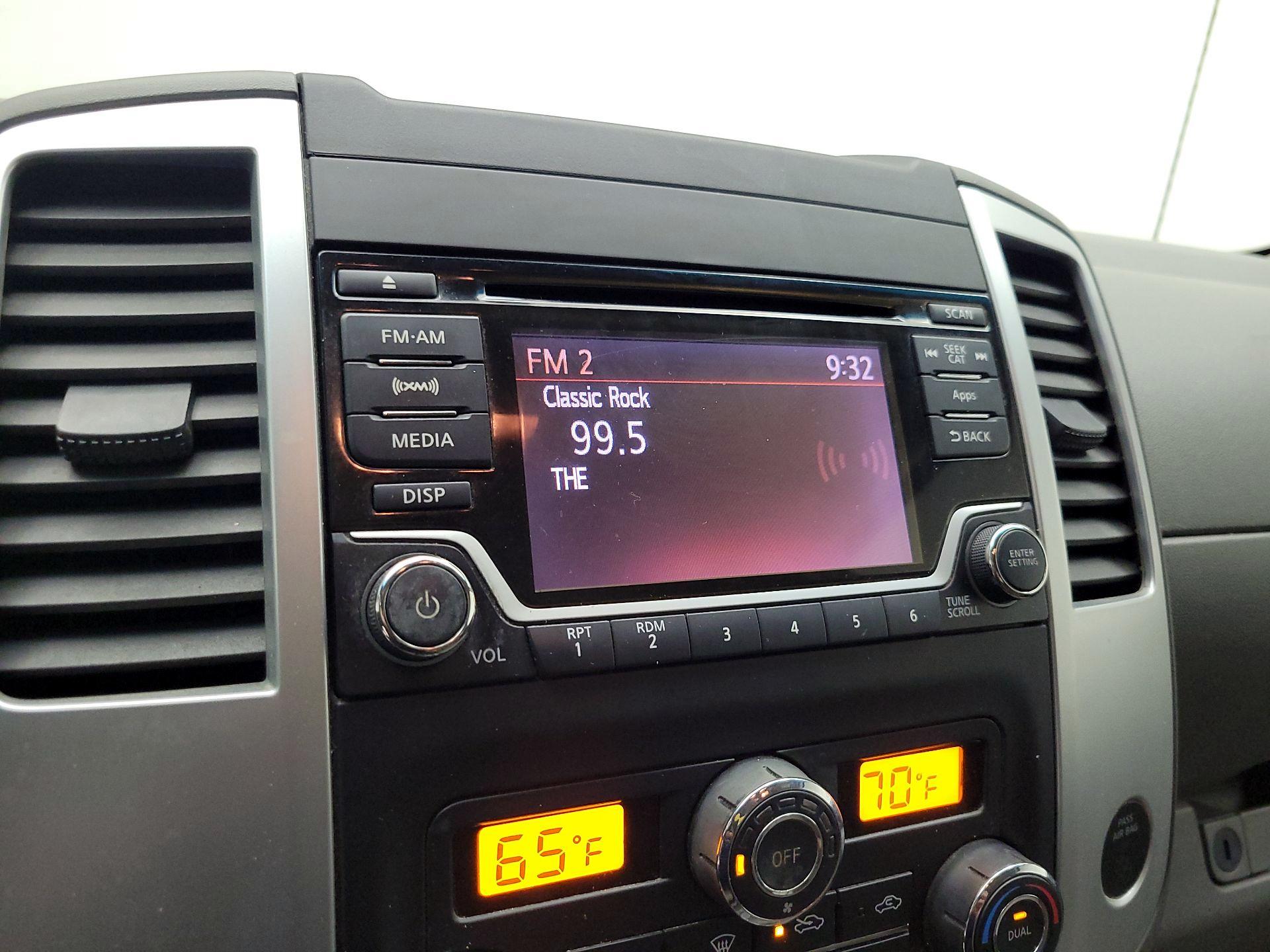 Thumbnail: 2015 Nissan Frontier - 13
