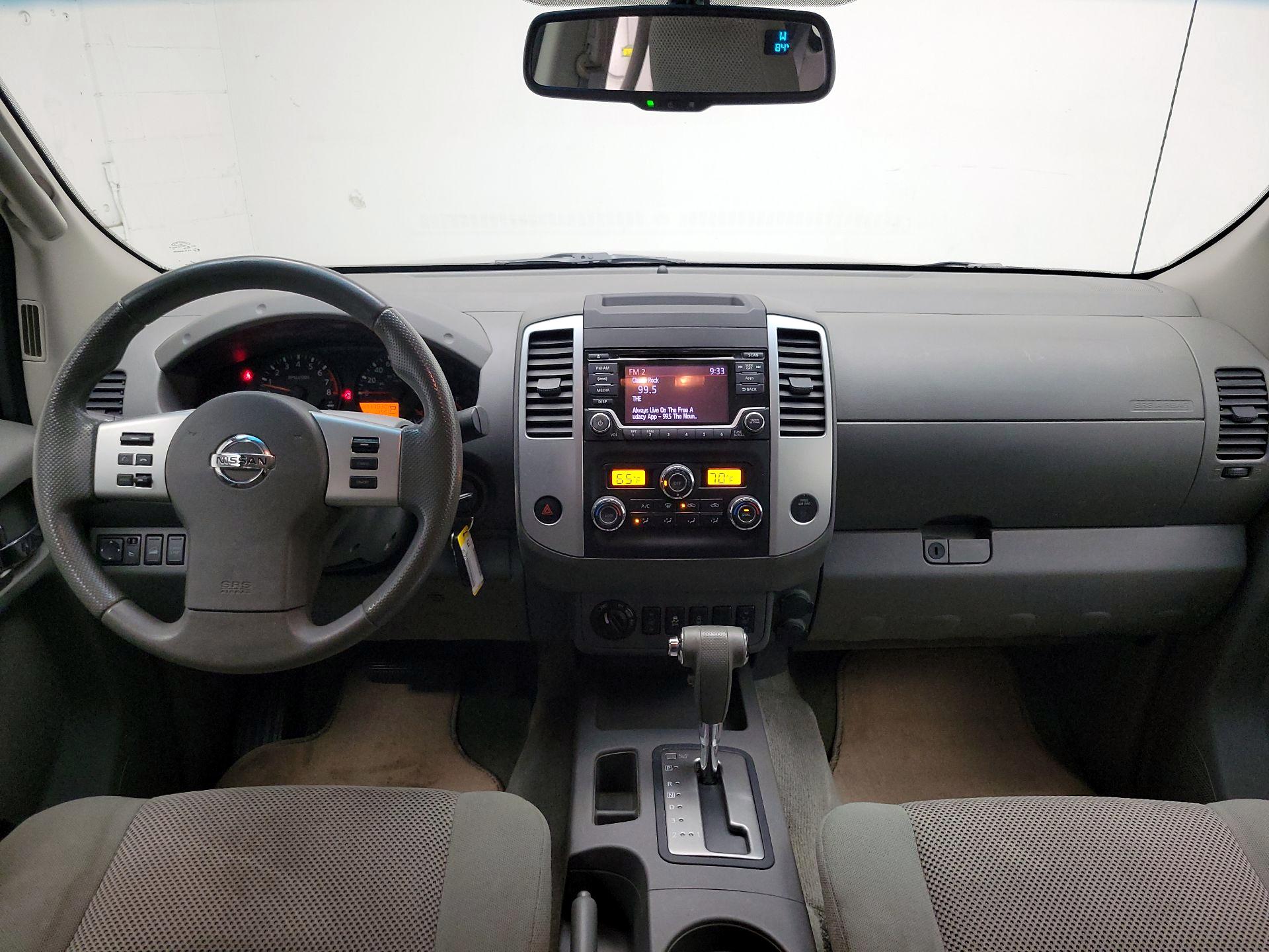 Thumbnail: 2015 Nissan Frontier - 8