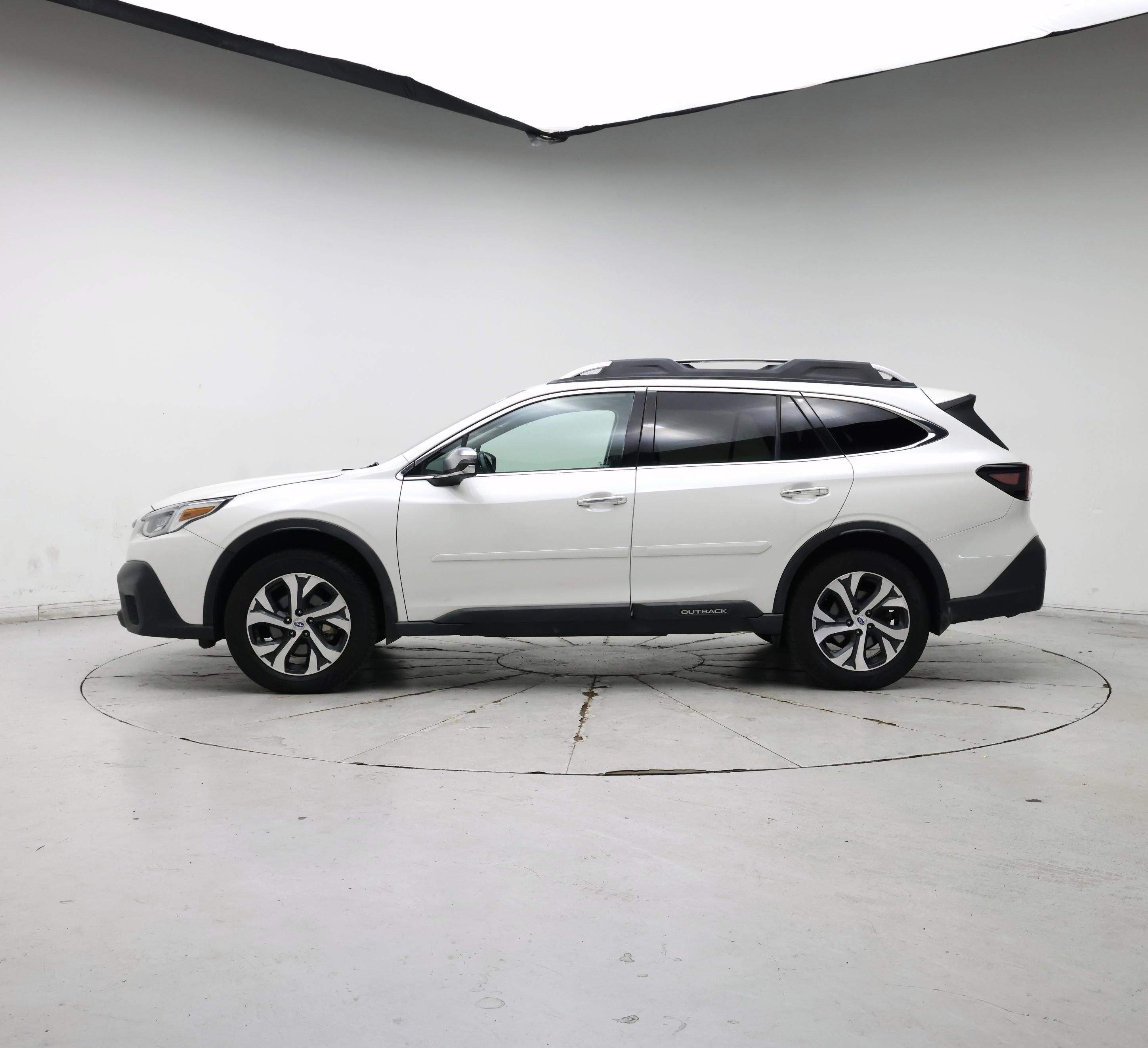 Thumbnail: 2020 Subaru Outback - 3