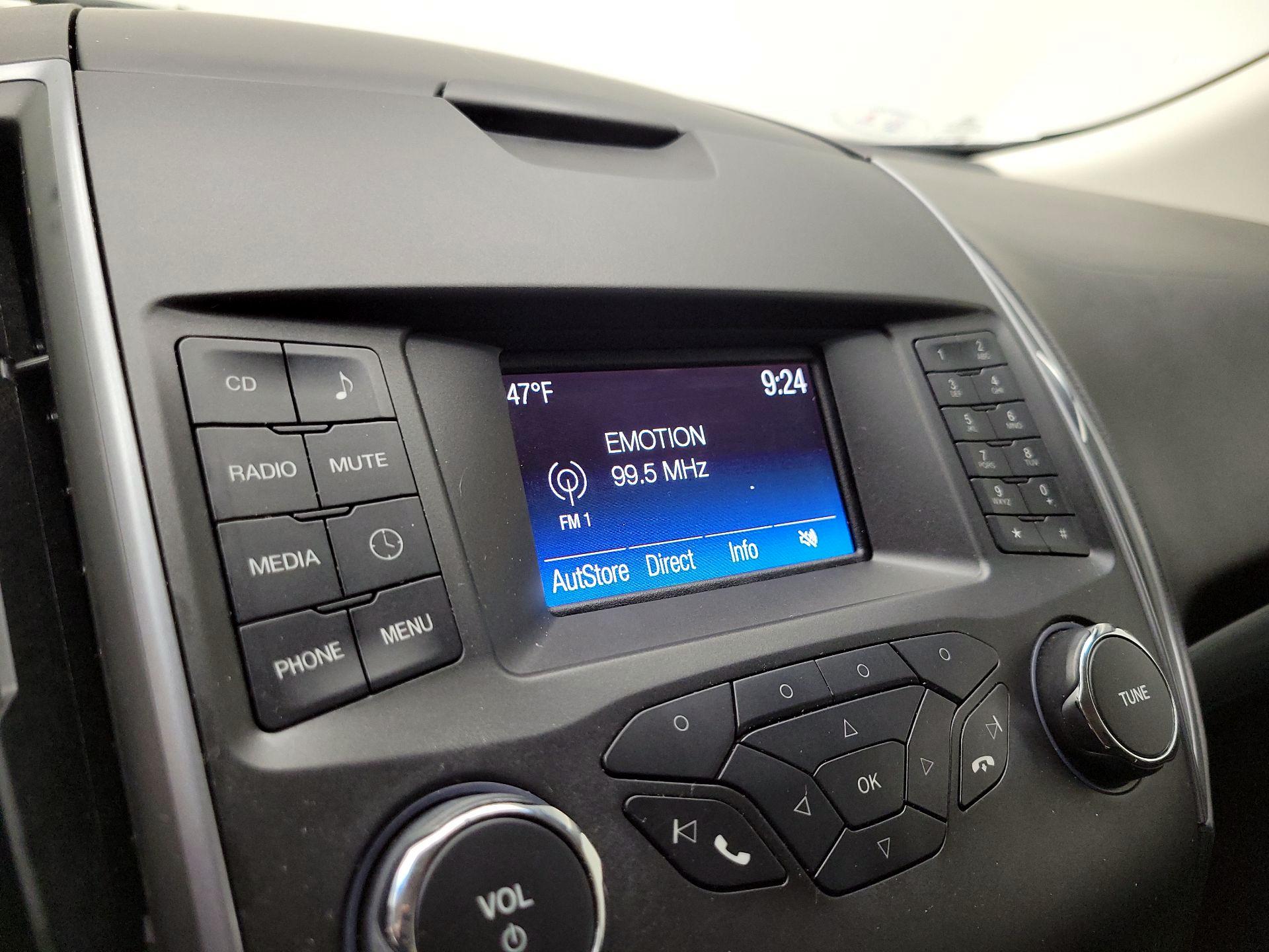 Thumbnail: 2017 Ford Edge - 15