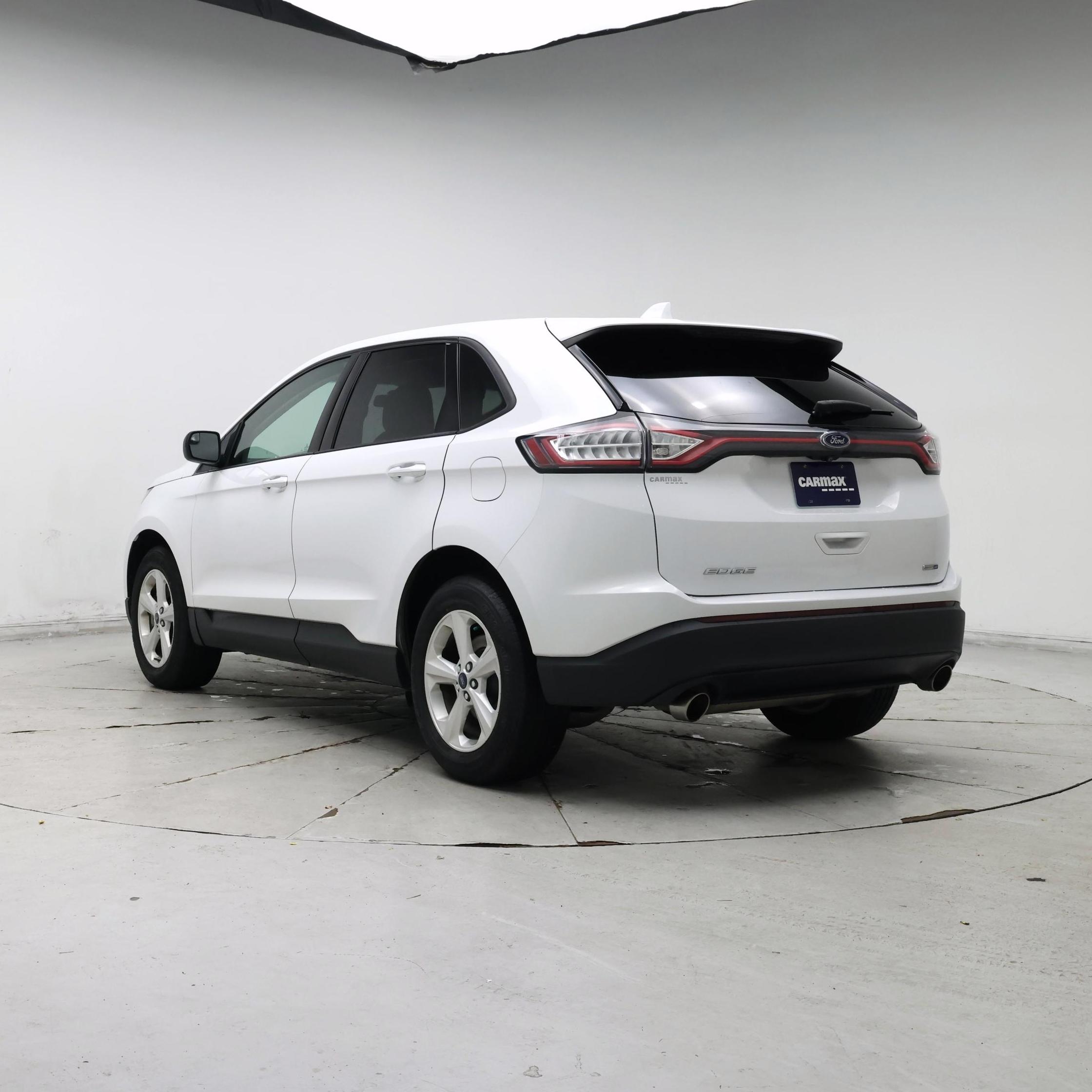 Thumbnail: 2017 Ford Edge - 2