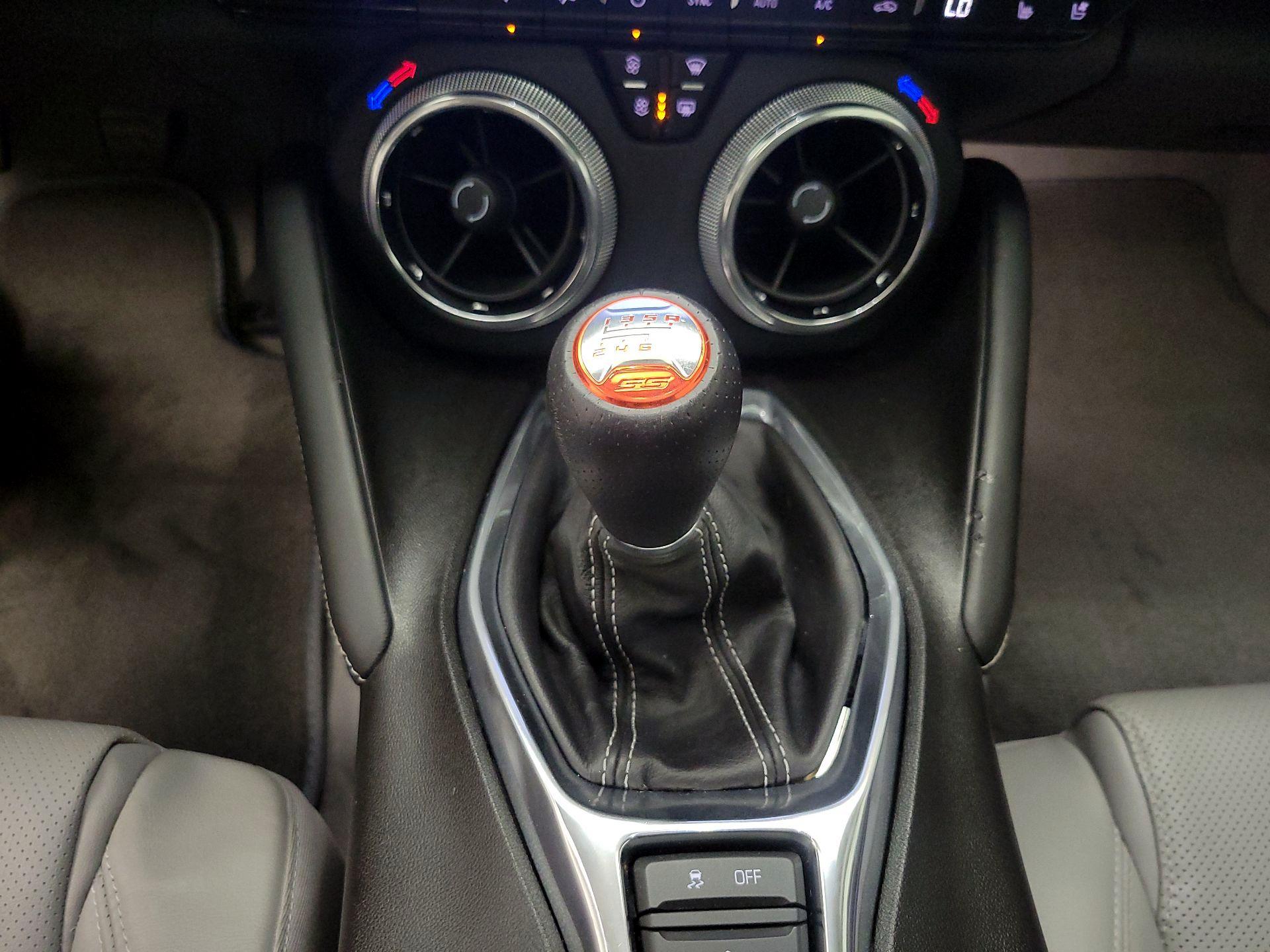 Thumbnail: 2016 Chevrolet Camaro - 18