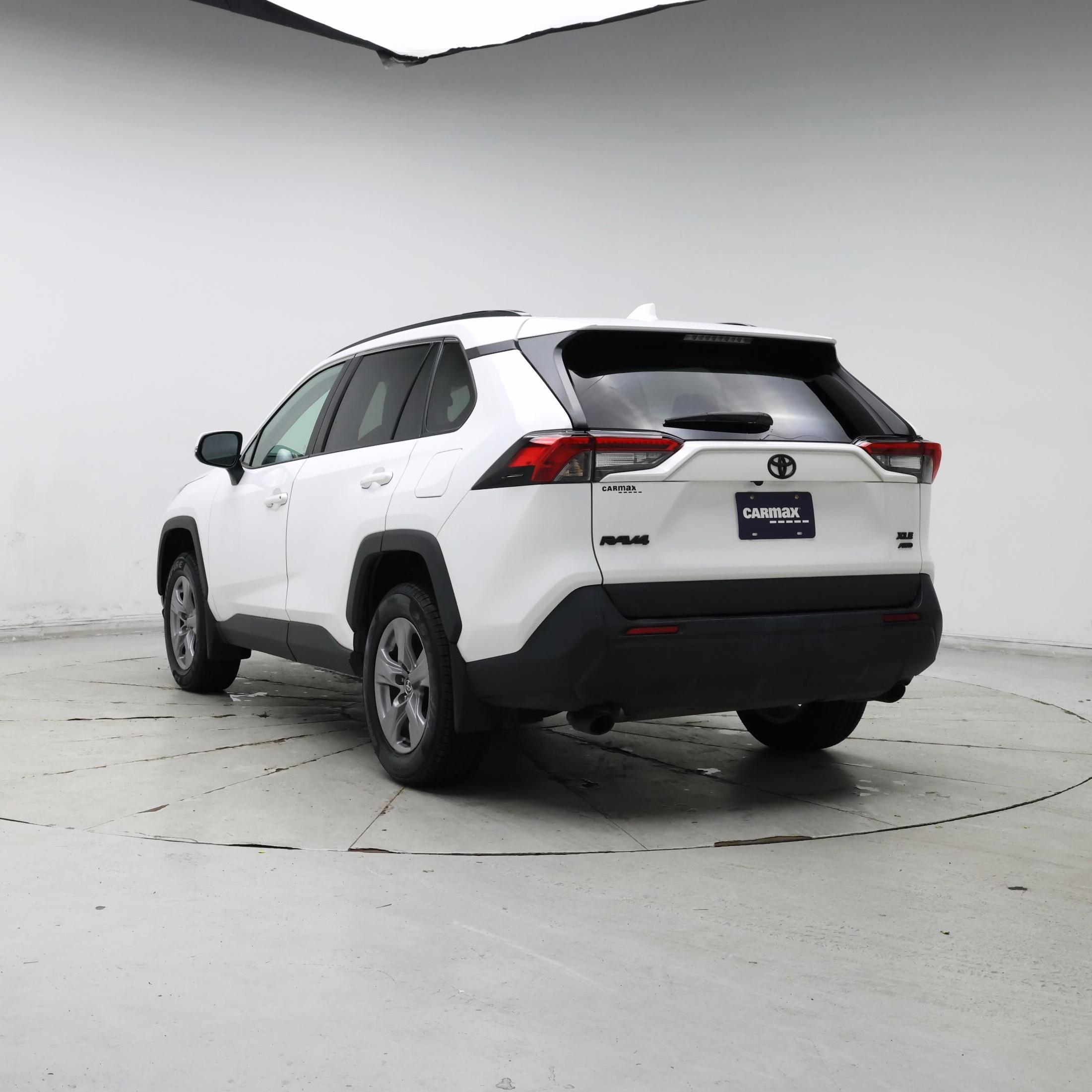 Thumbnail: 2022 Toyota RAV4 - 2