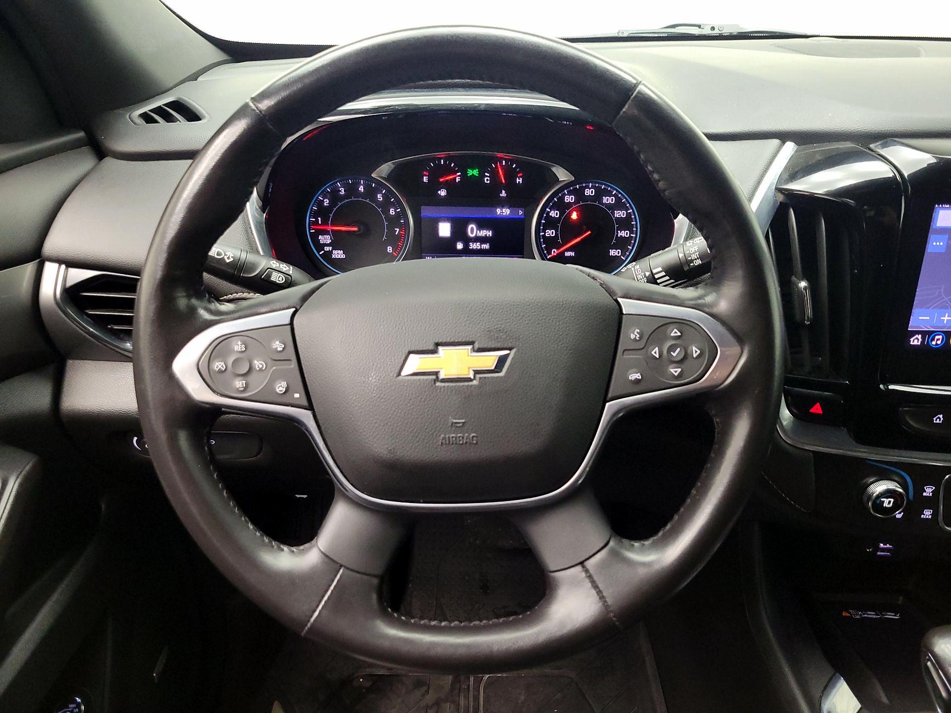 Thumbnail: 2022 Chevrolet Traverse - 10