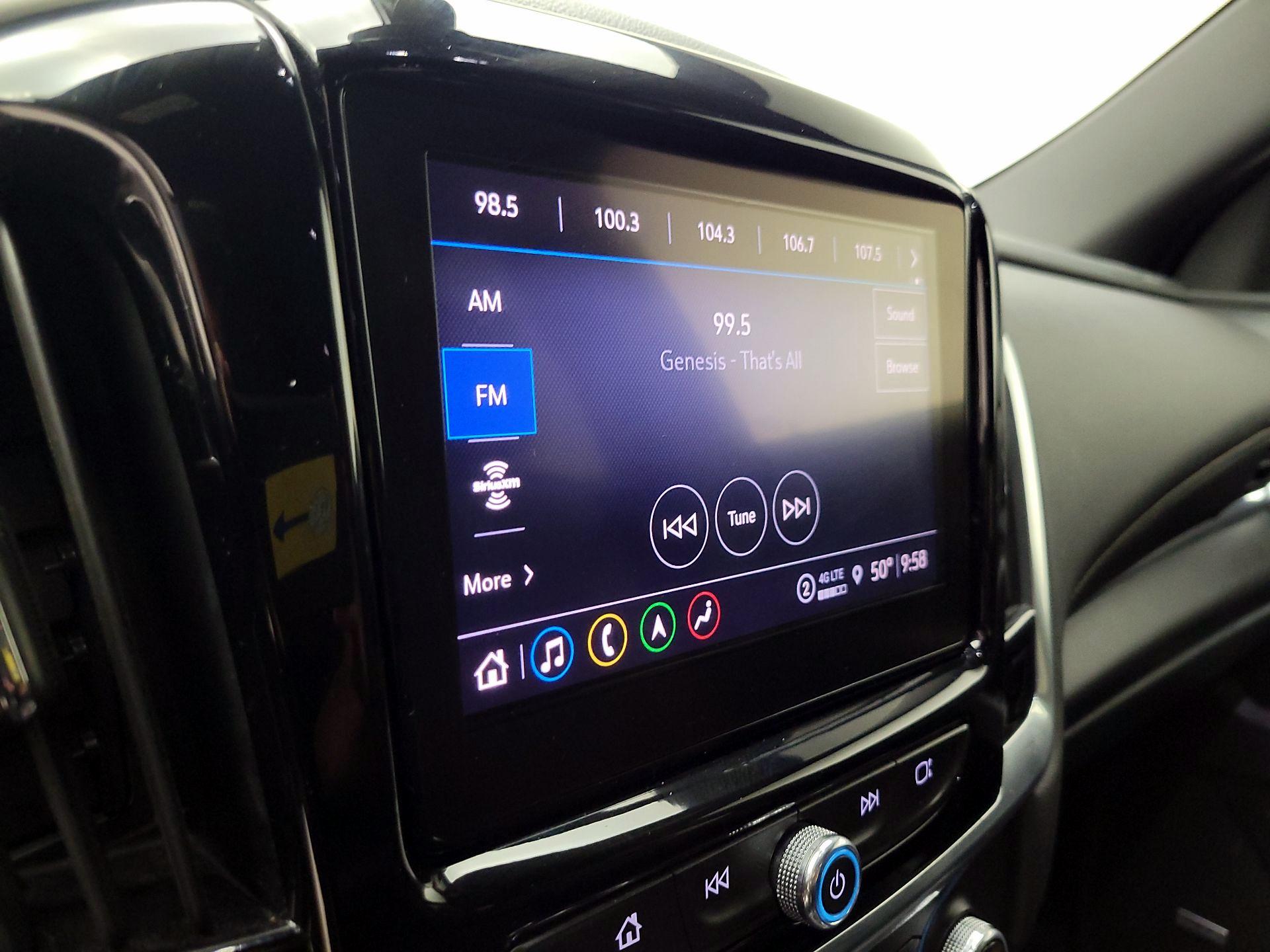 Thumbnail: 2022 Chevrolet Traverse - 16
