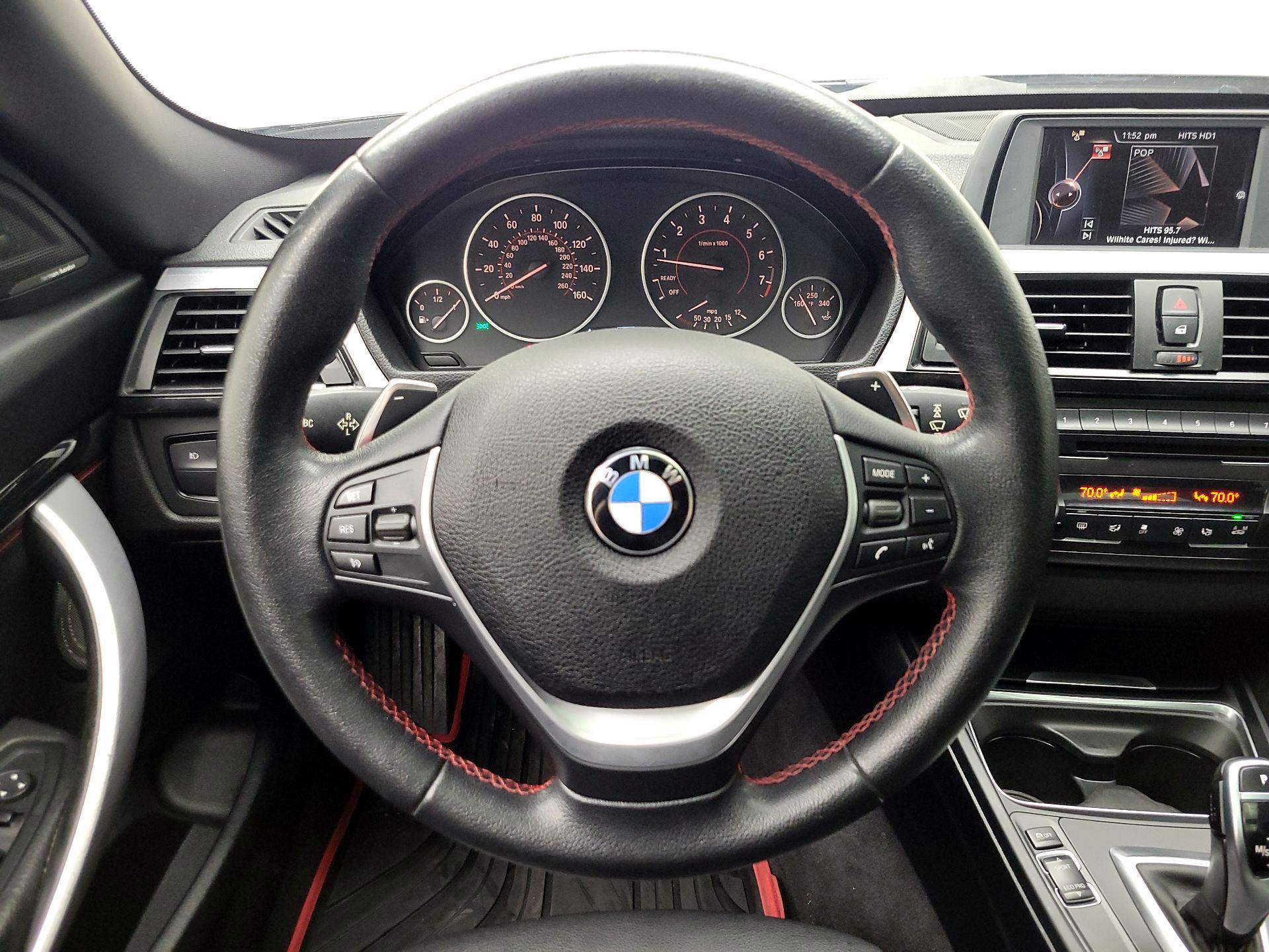 Thumbnail: 2015 BMW 3 Series - 10