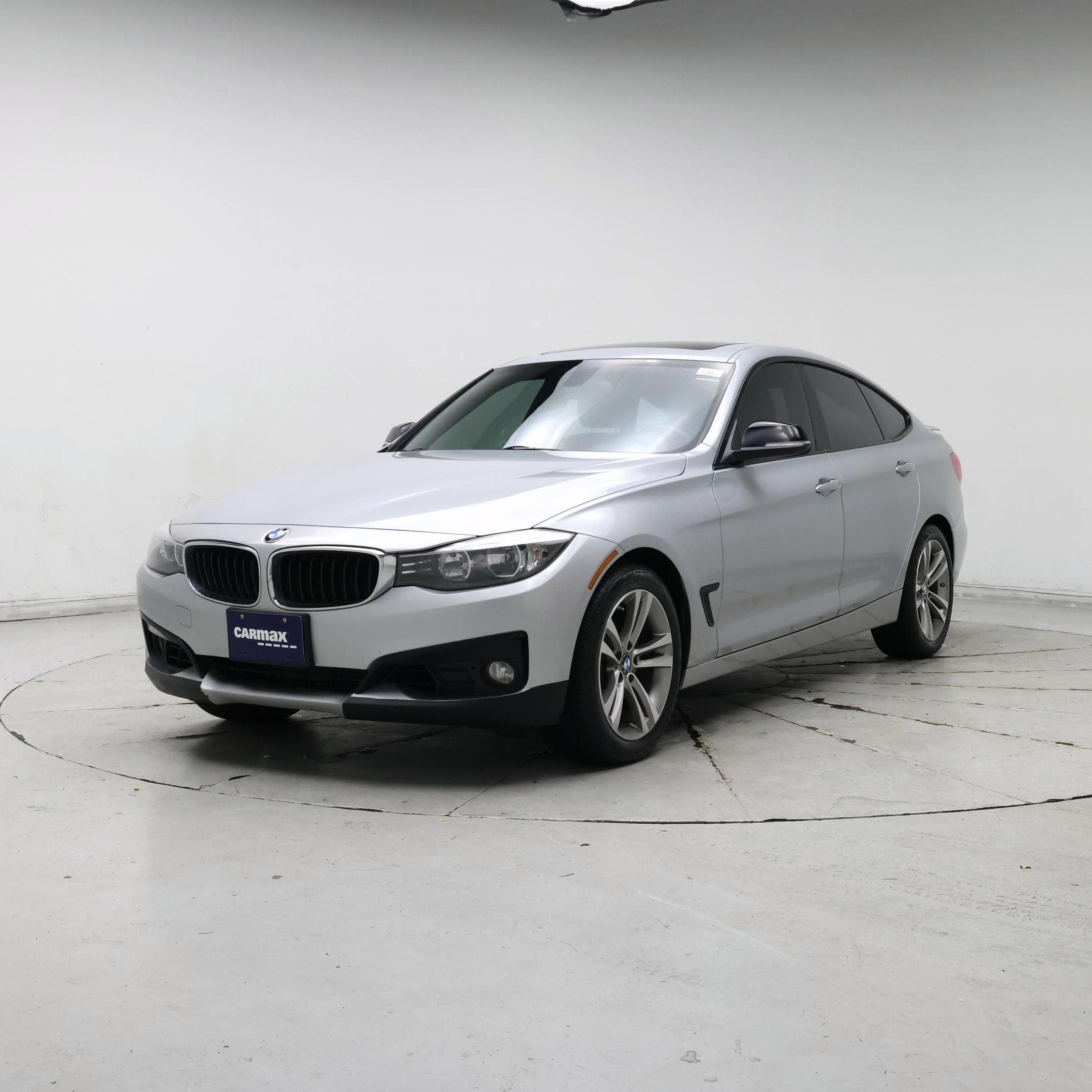 Thumbnail: 2015 BMW 3 Series - 4