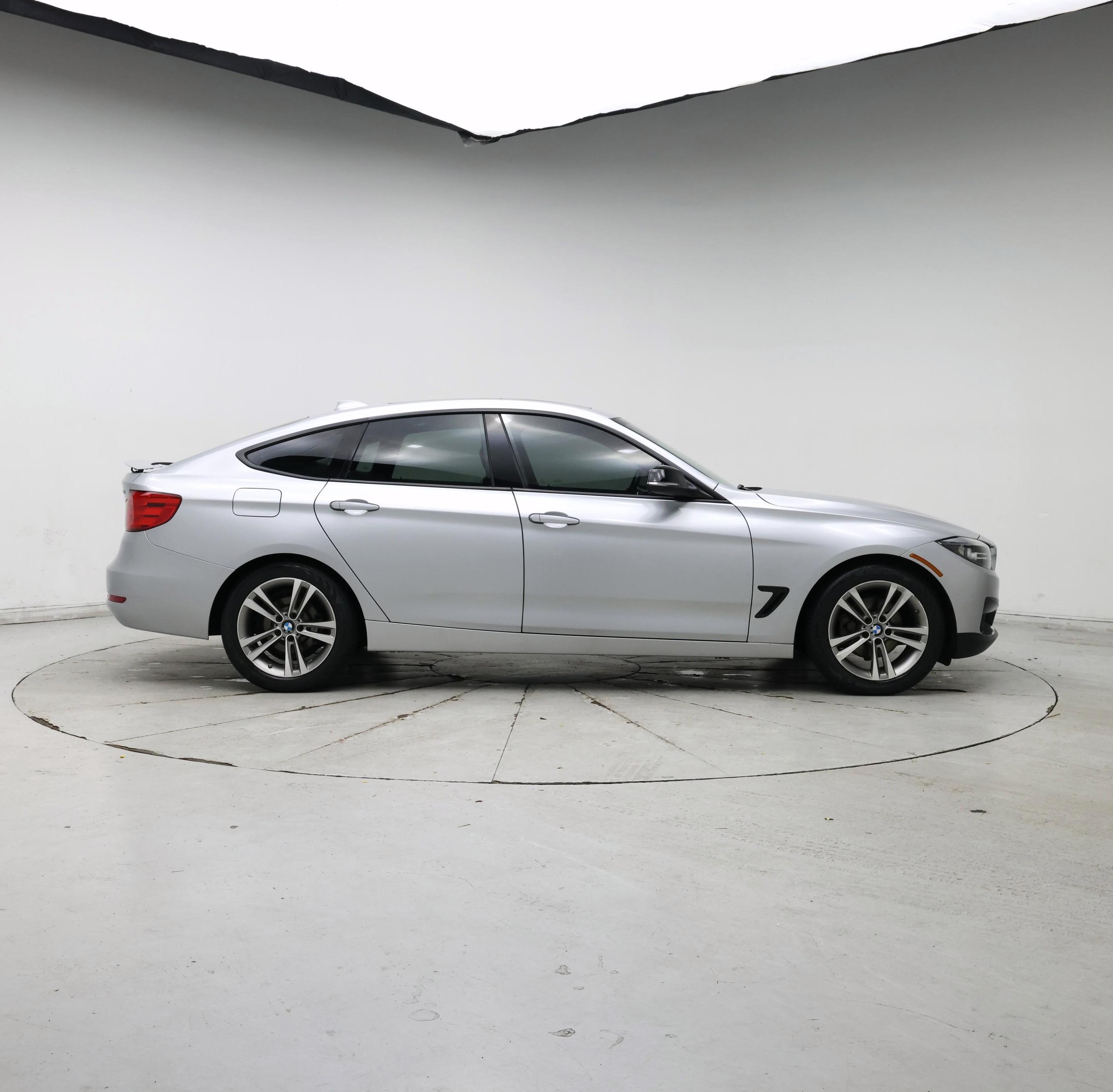Thumbnail: 2015 BMW 3 Series - 7