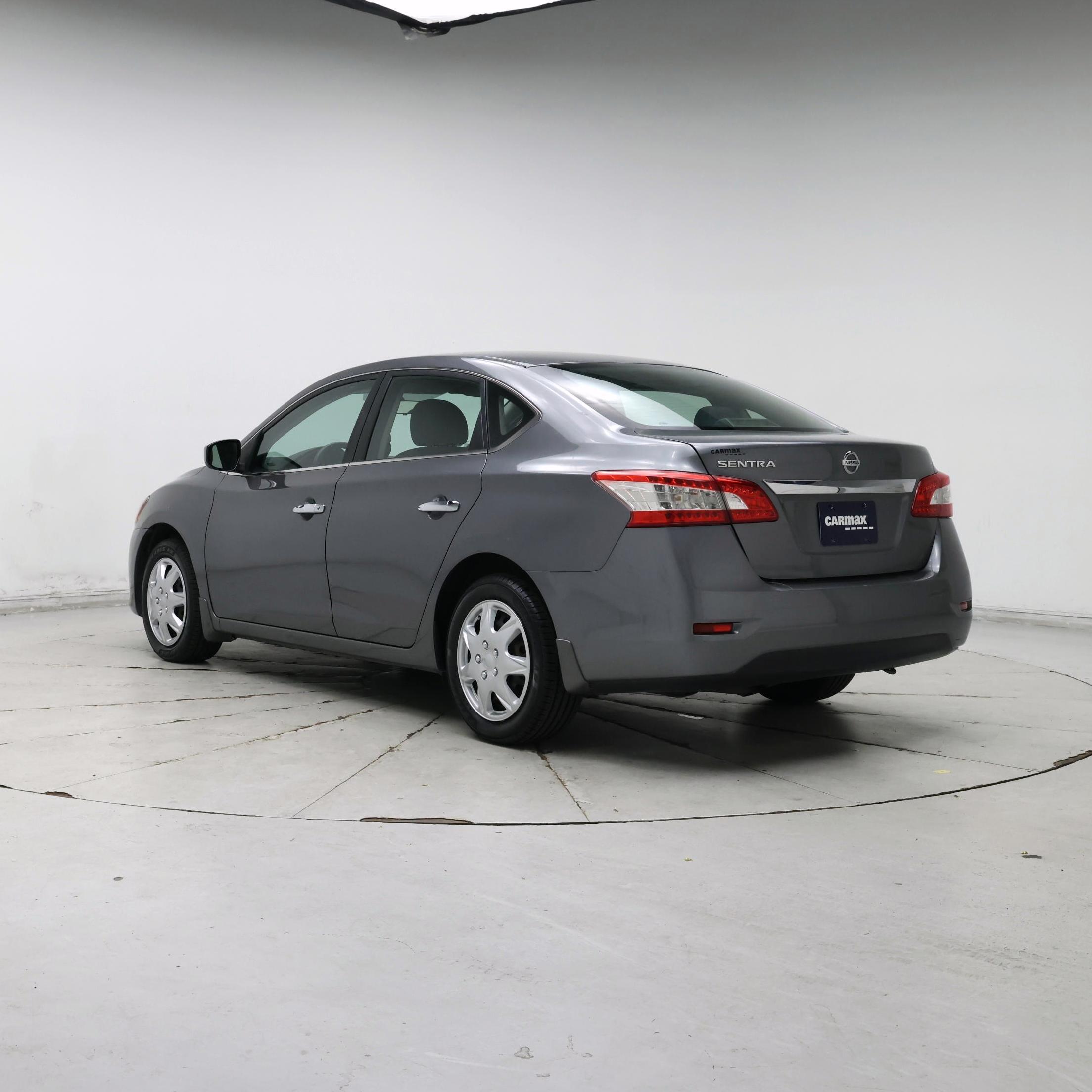 Thumbnail: 2015 Nissan Sentra - 2