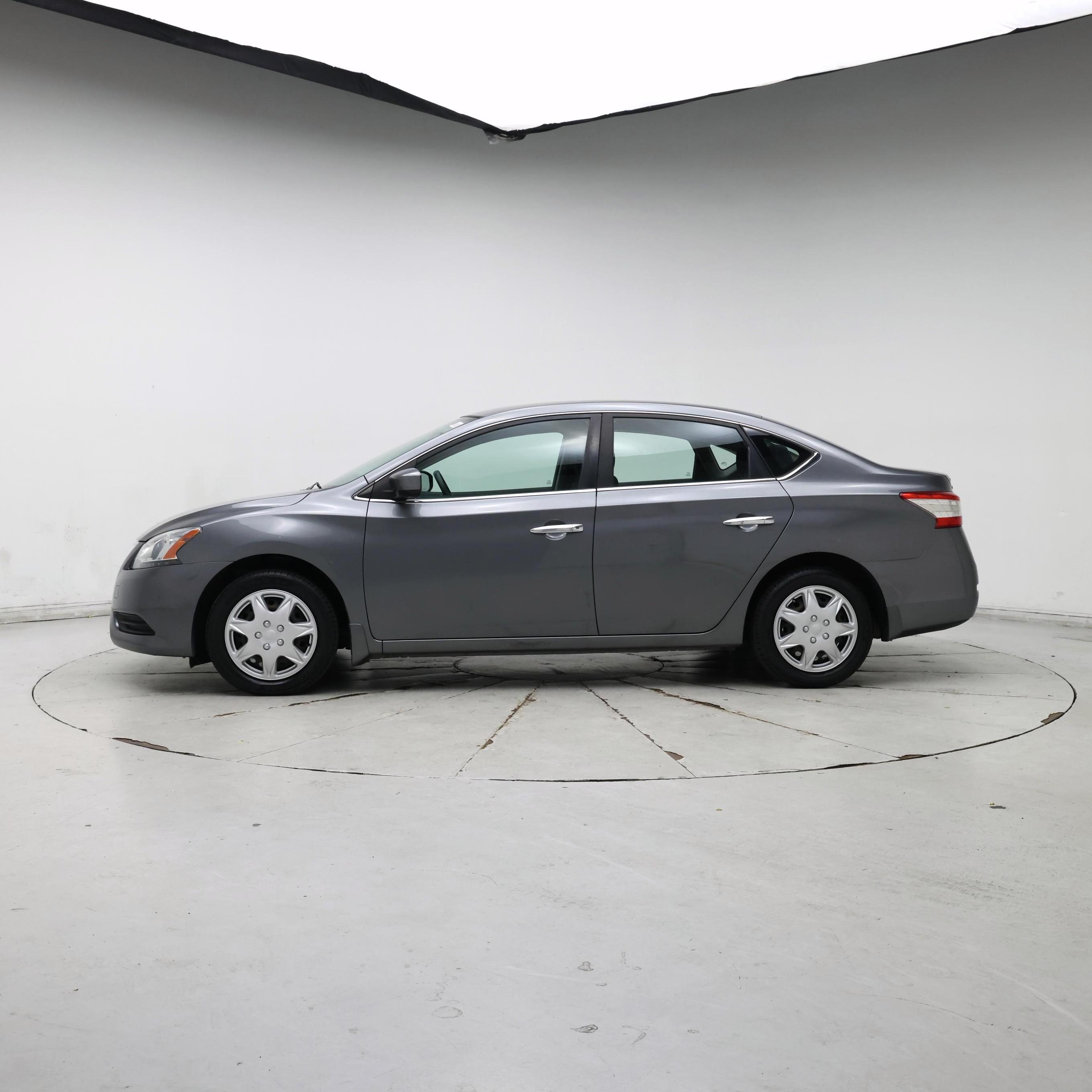 Thumbnail: 2015 Nissan Sentra - 3