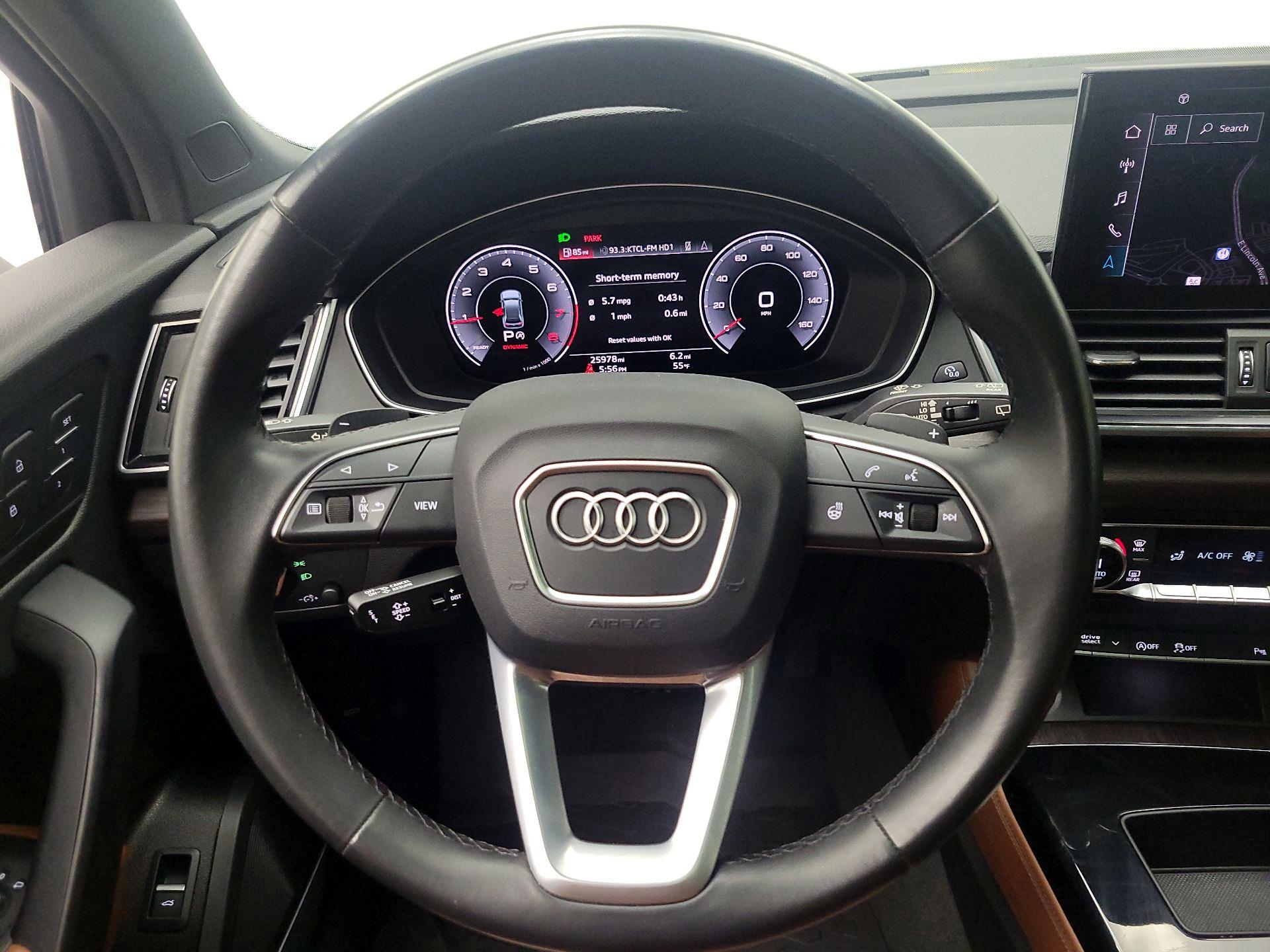 Thumbnail: 2021 Audi Q5 - 10