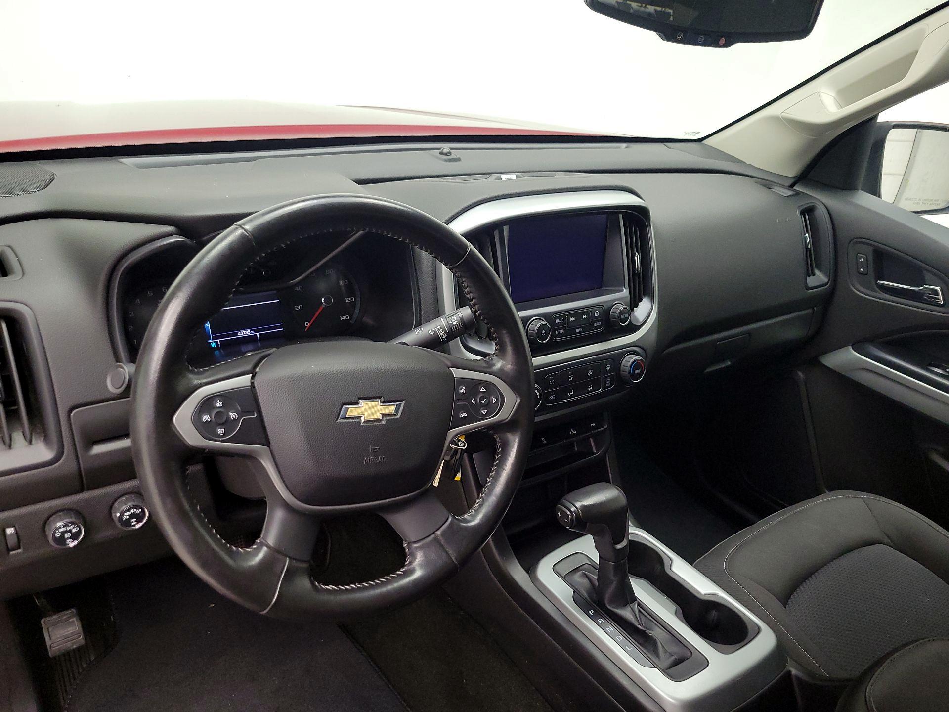 Thumbnail: 2017 Chevrolet Colorado - 9