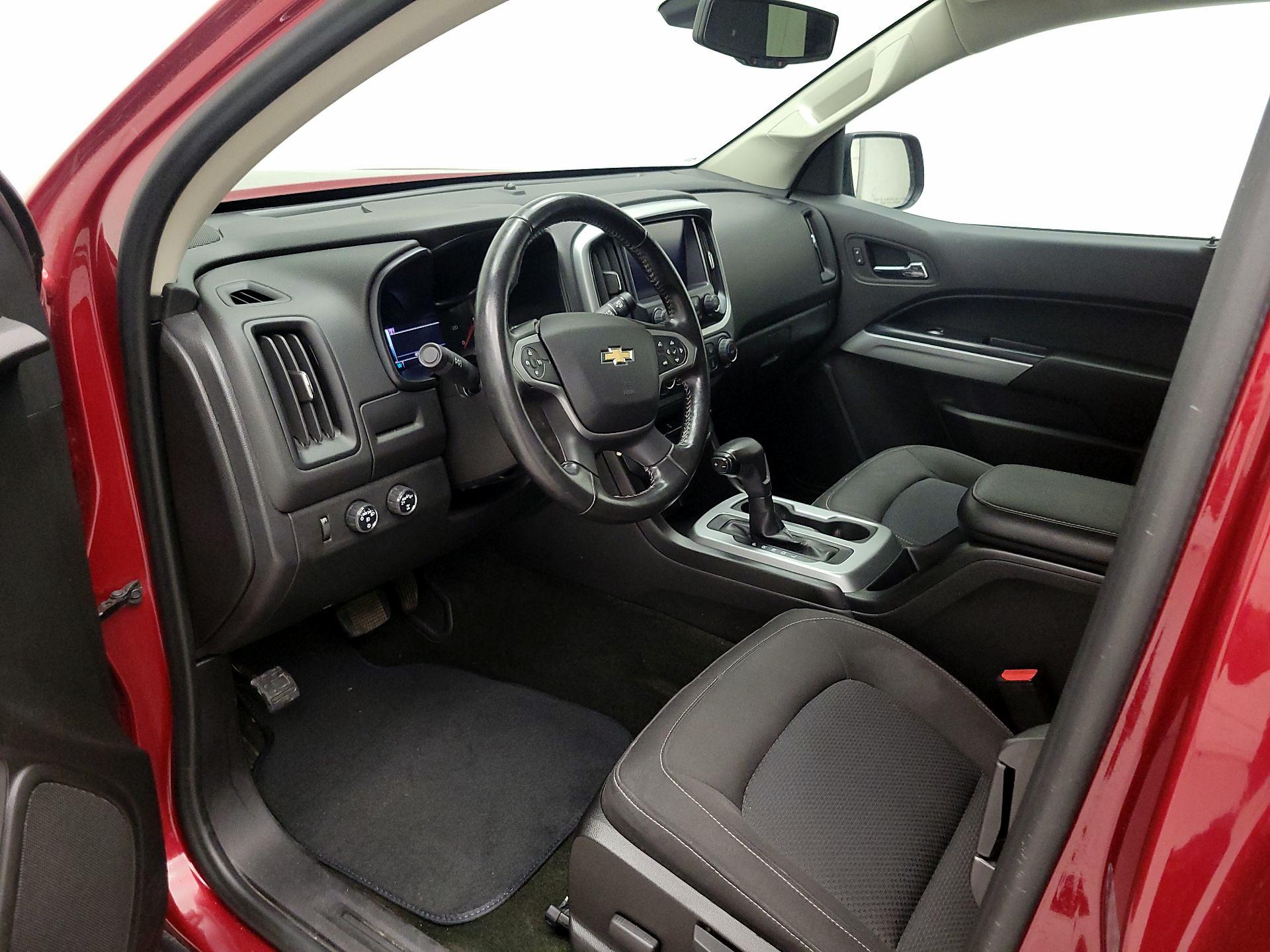 Thumbnail: 2017 Chevrolet Colorado - 11