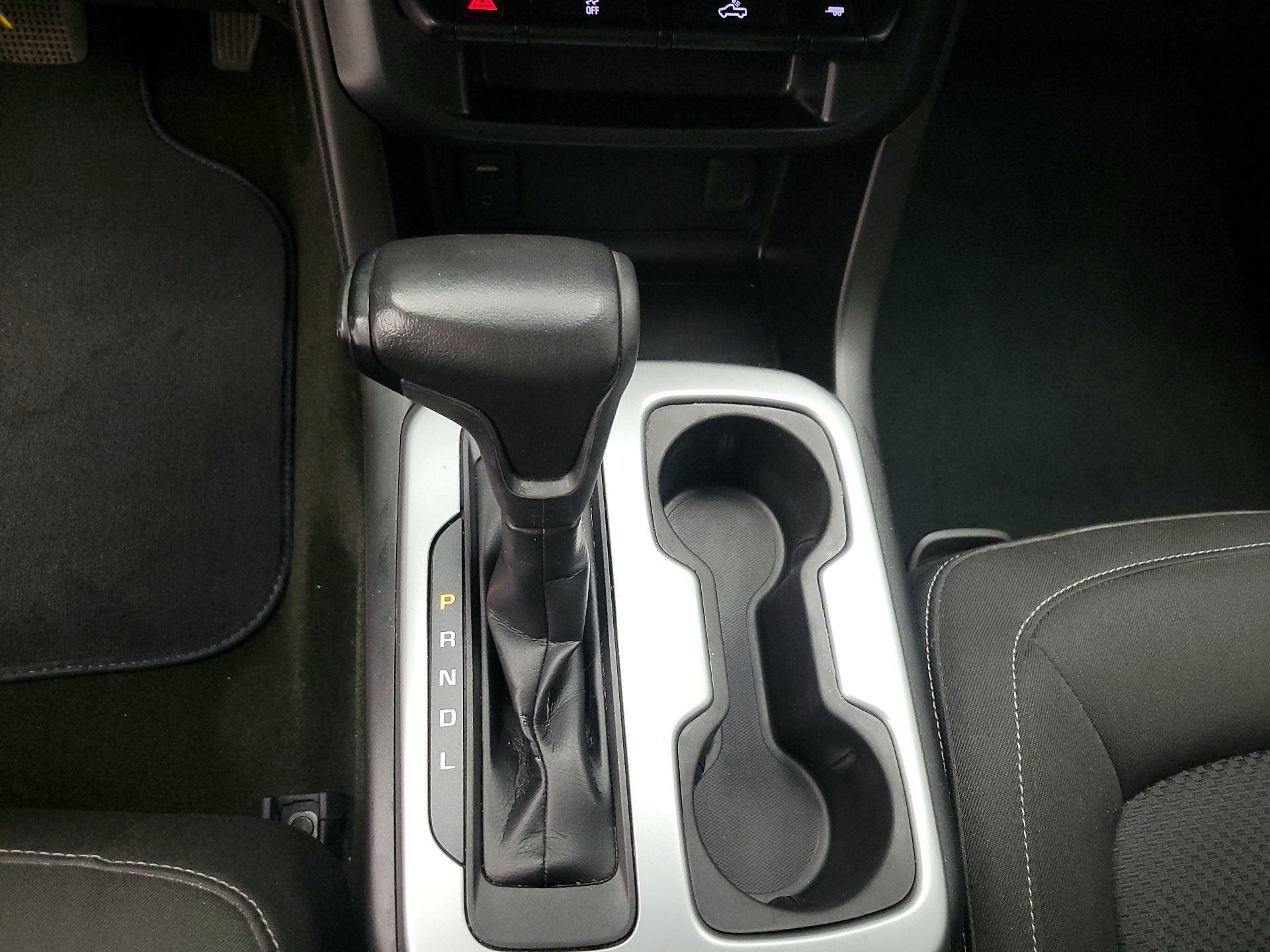 Thumbnail: 2017 Chevrolet Colorado - 18
