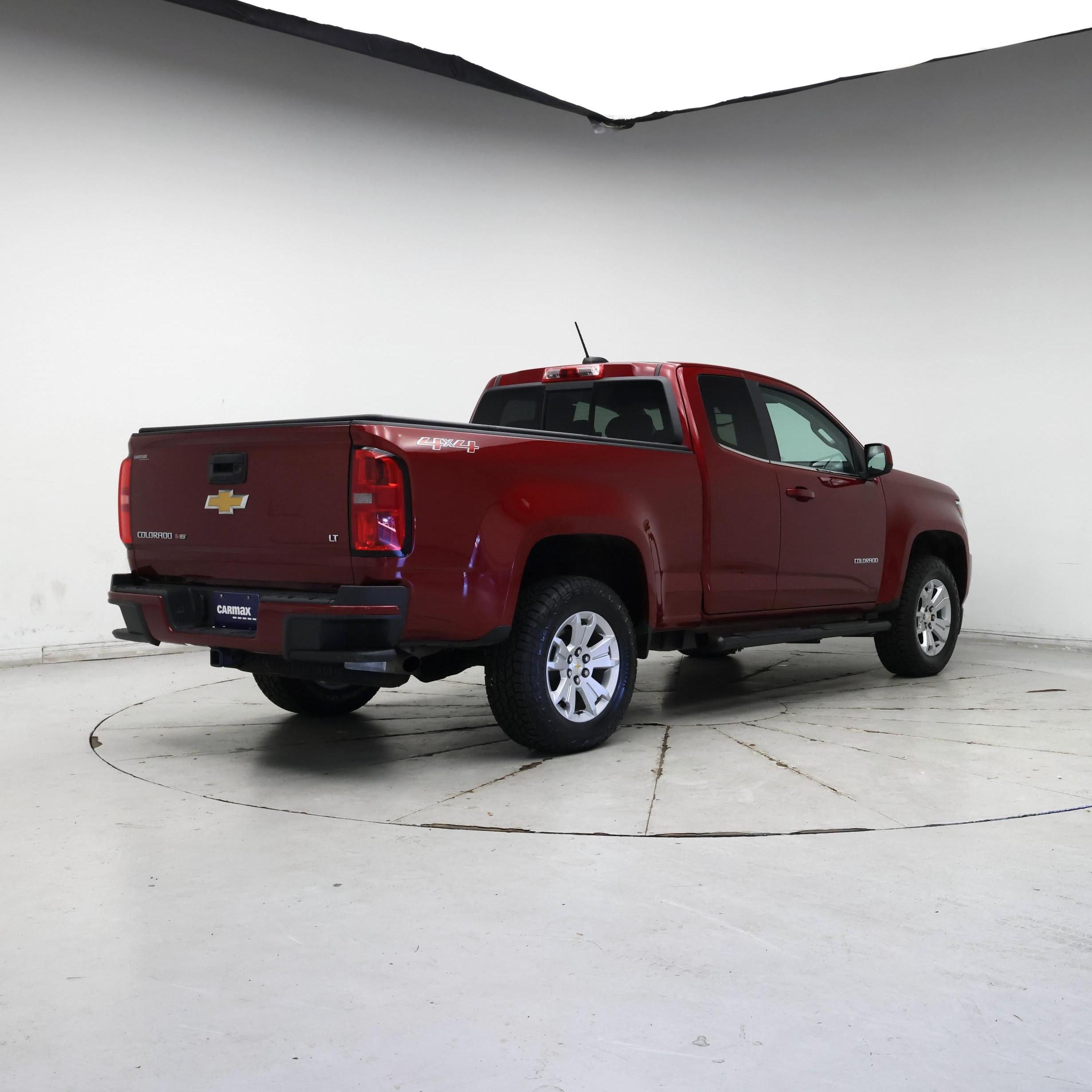 Thumbnail: 2017 Chevrolet Colorado - 8