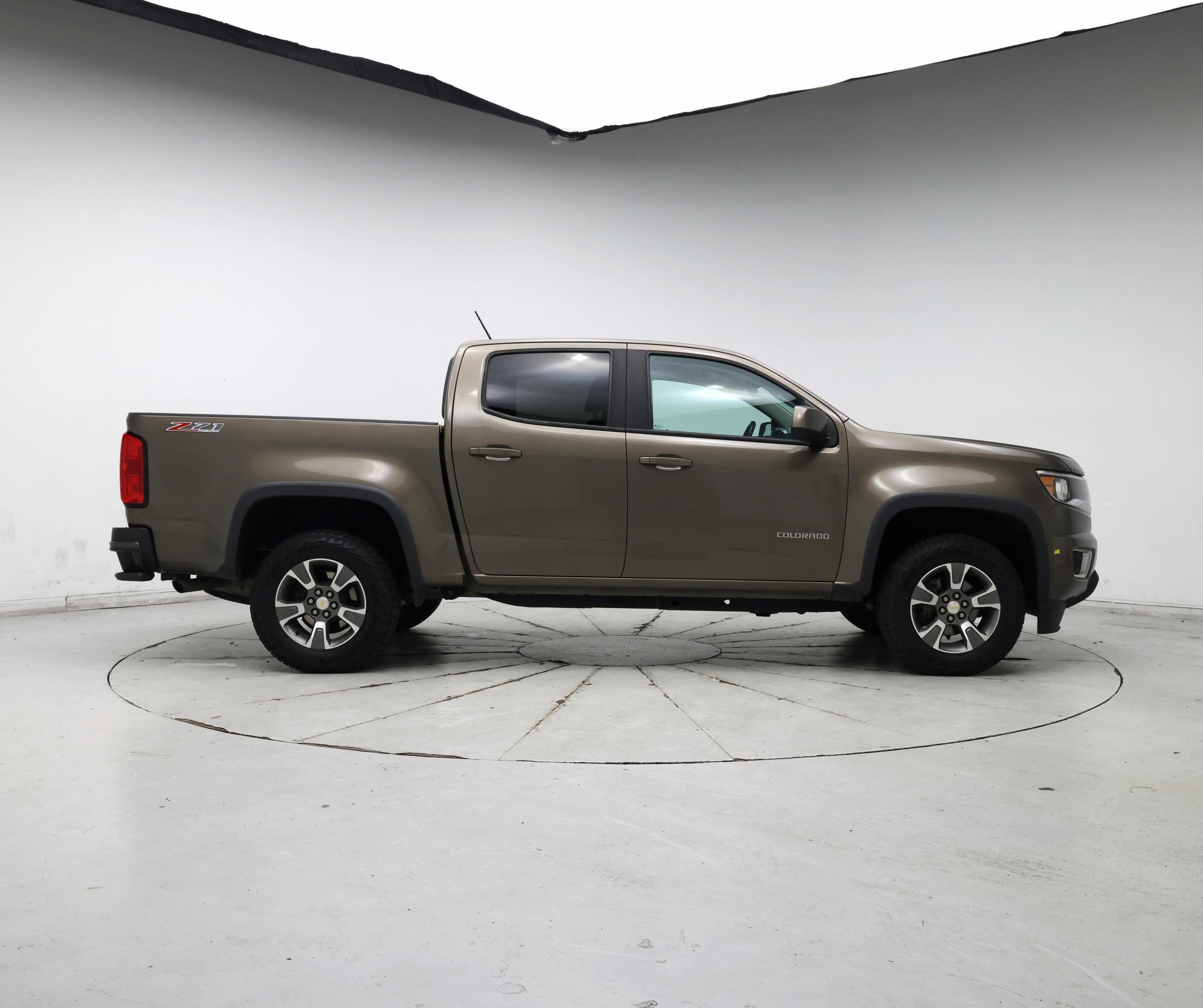 Thumbnail: 2017 Chevrolet Colorado - 7