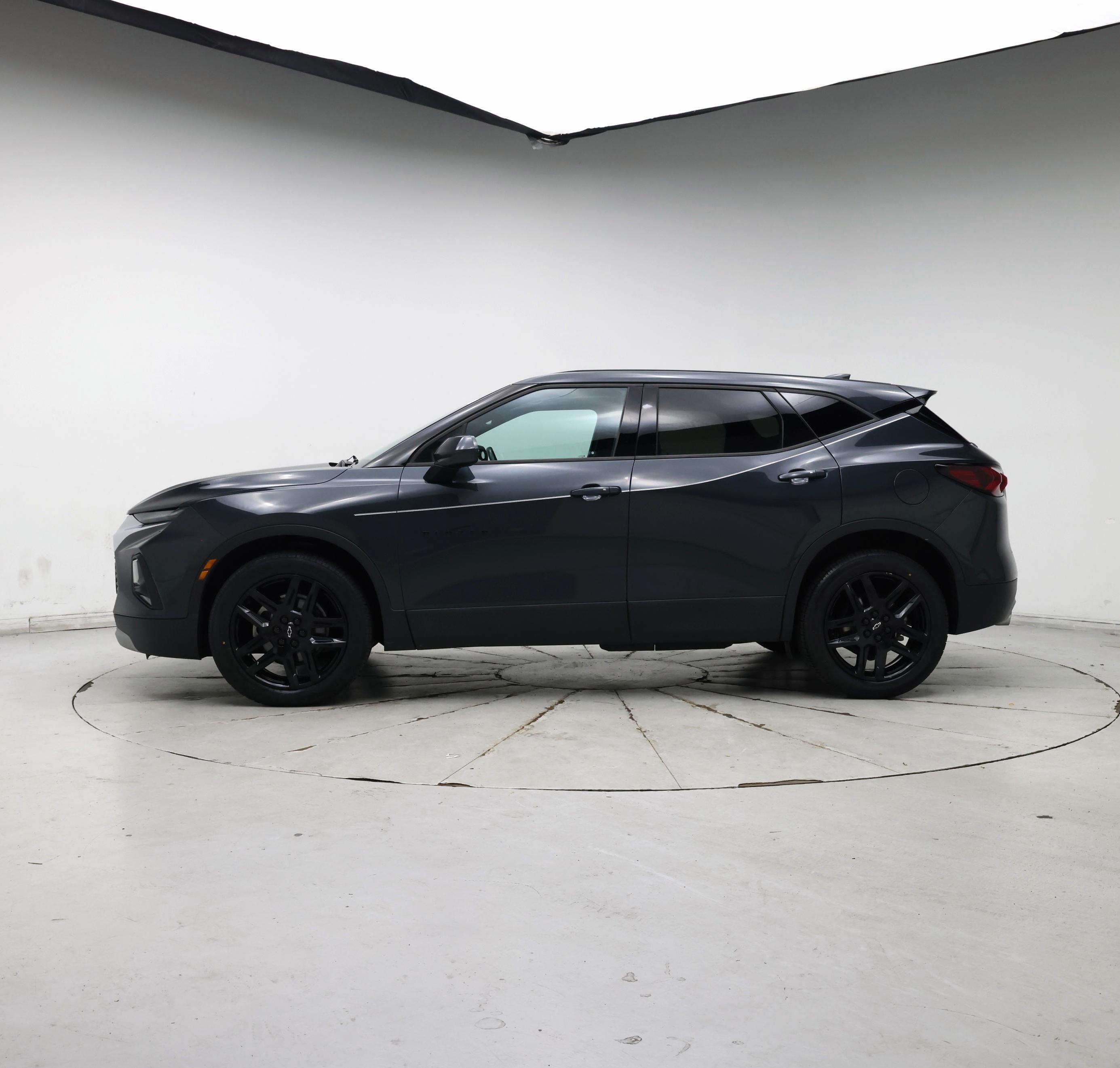 Thumbnail: 2019 Chevrolet Blazer - 3