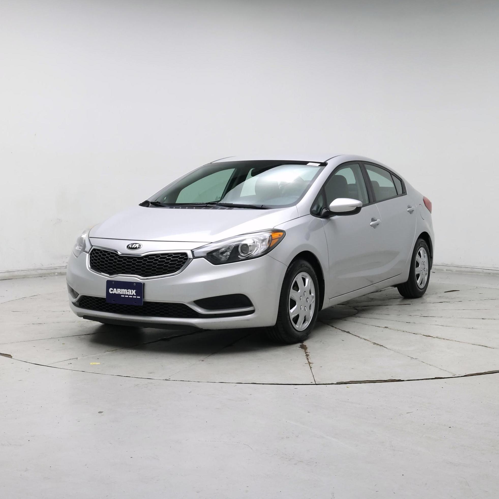 Thumbnail: 2016 Kia Forte - 4
