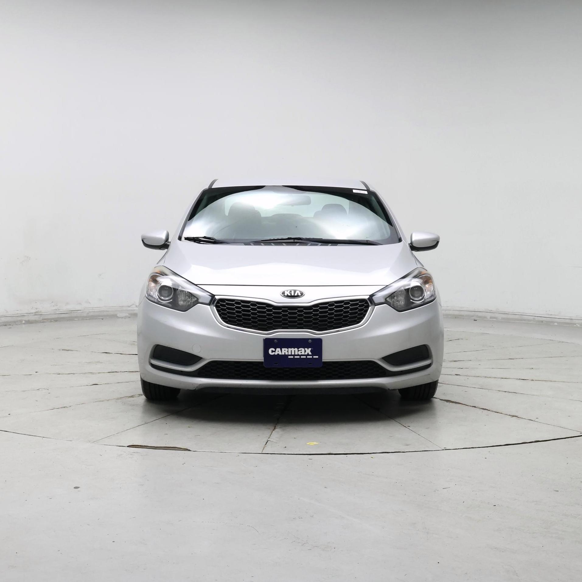 Thumbnail: 2016 Kia Forte - 5
