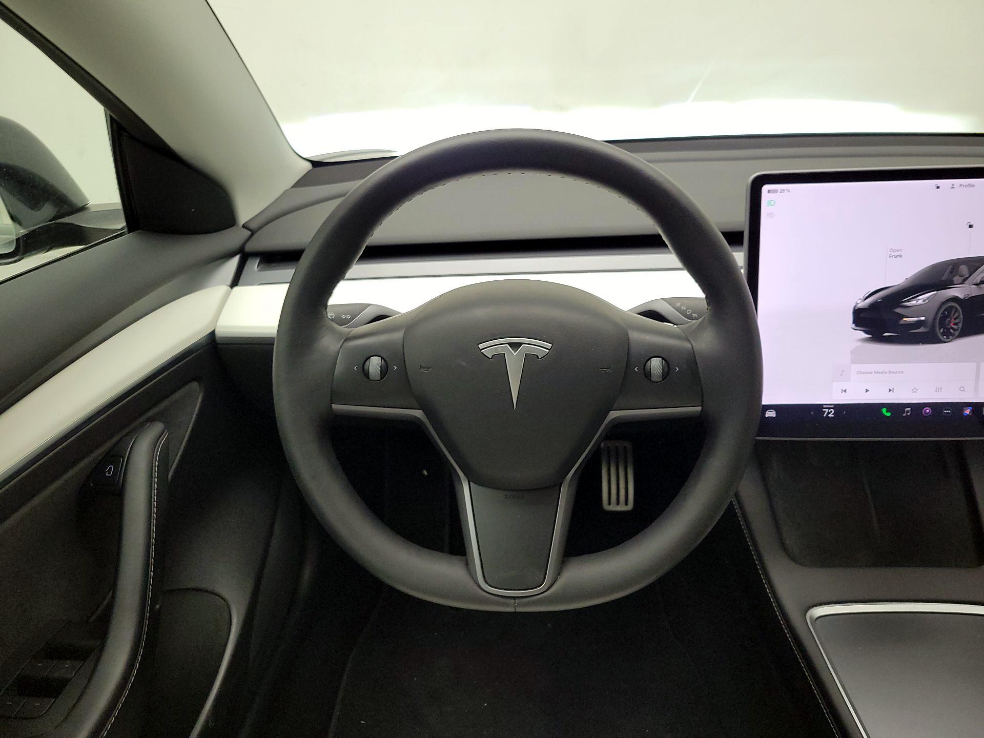 Thumbnail: 2022 Tesla Model 3 - 10