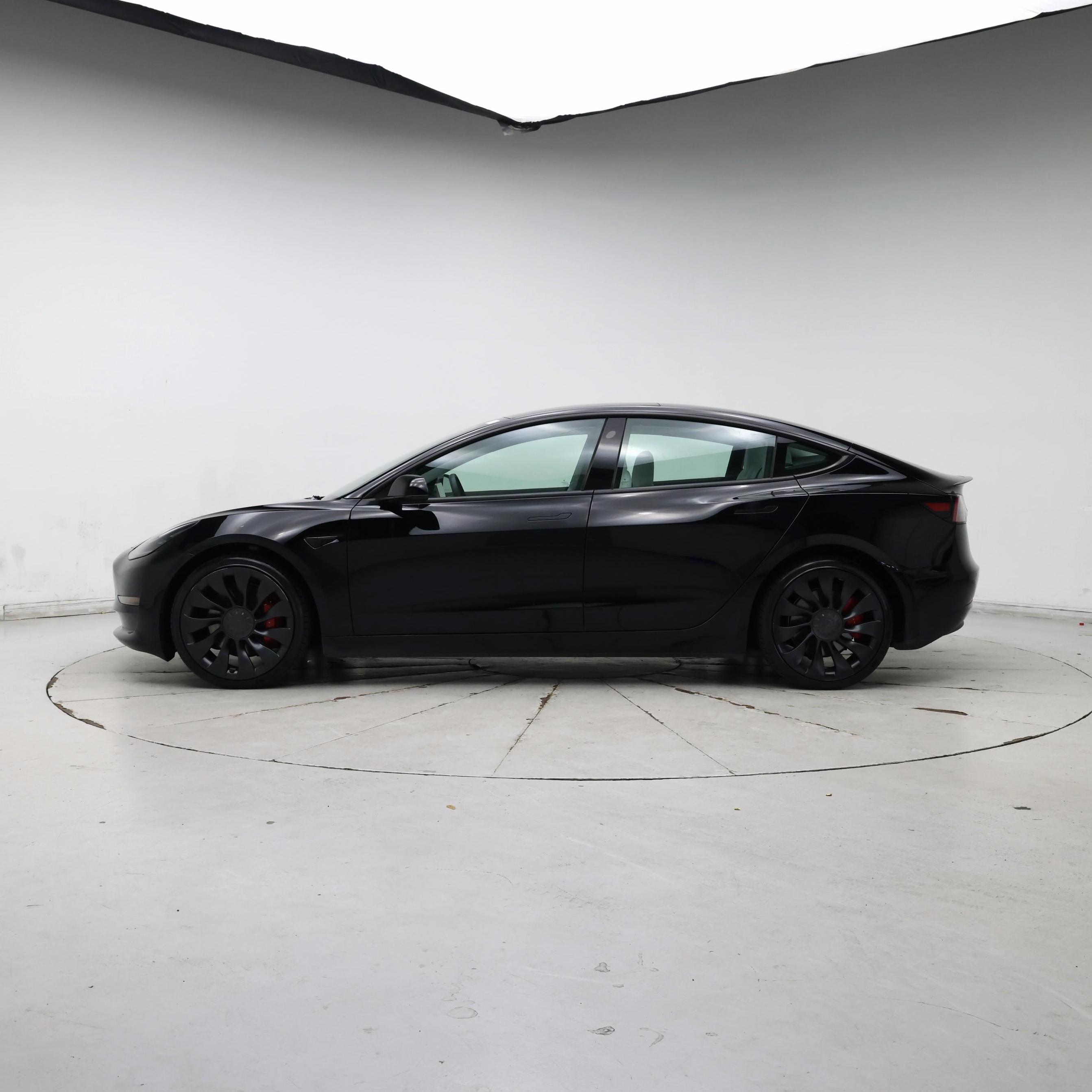 Thumbnail: 2022 Tesla Model 3 - 3