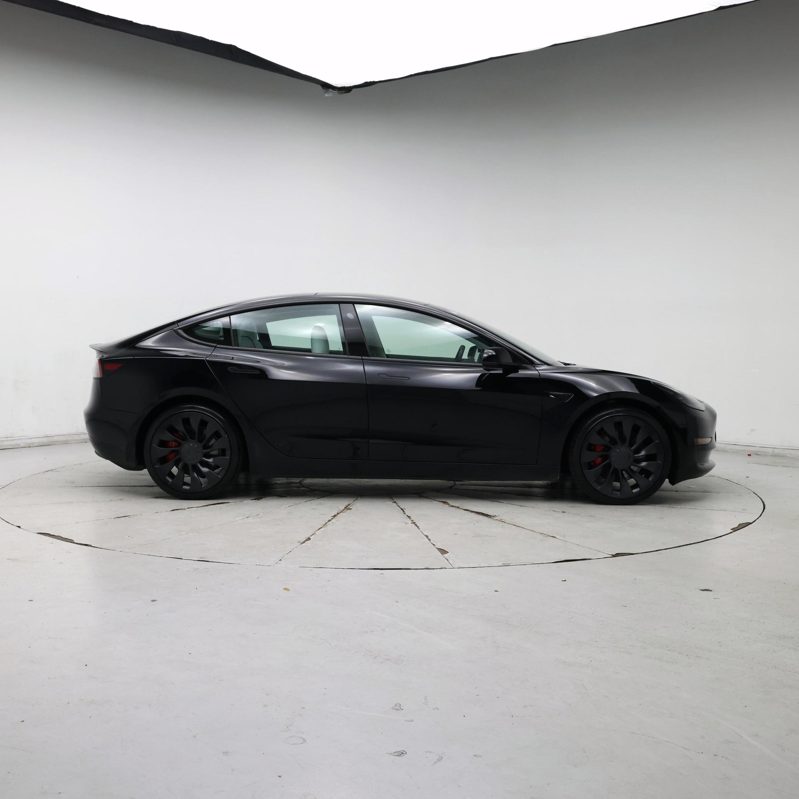 Thumbnail: 2022 Tesla Model 3 - 7