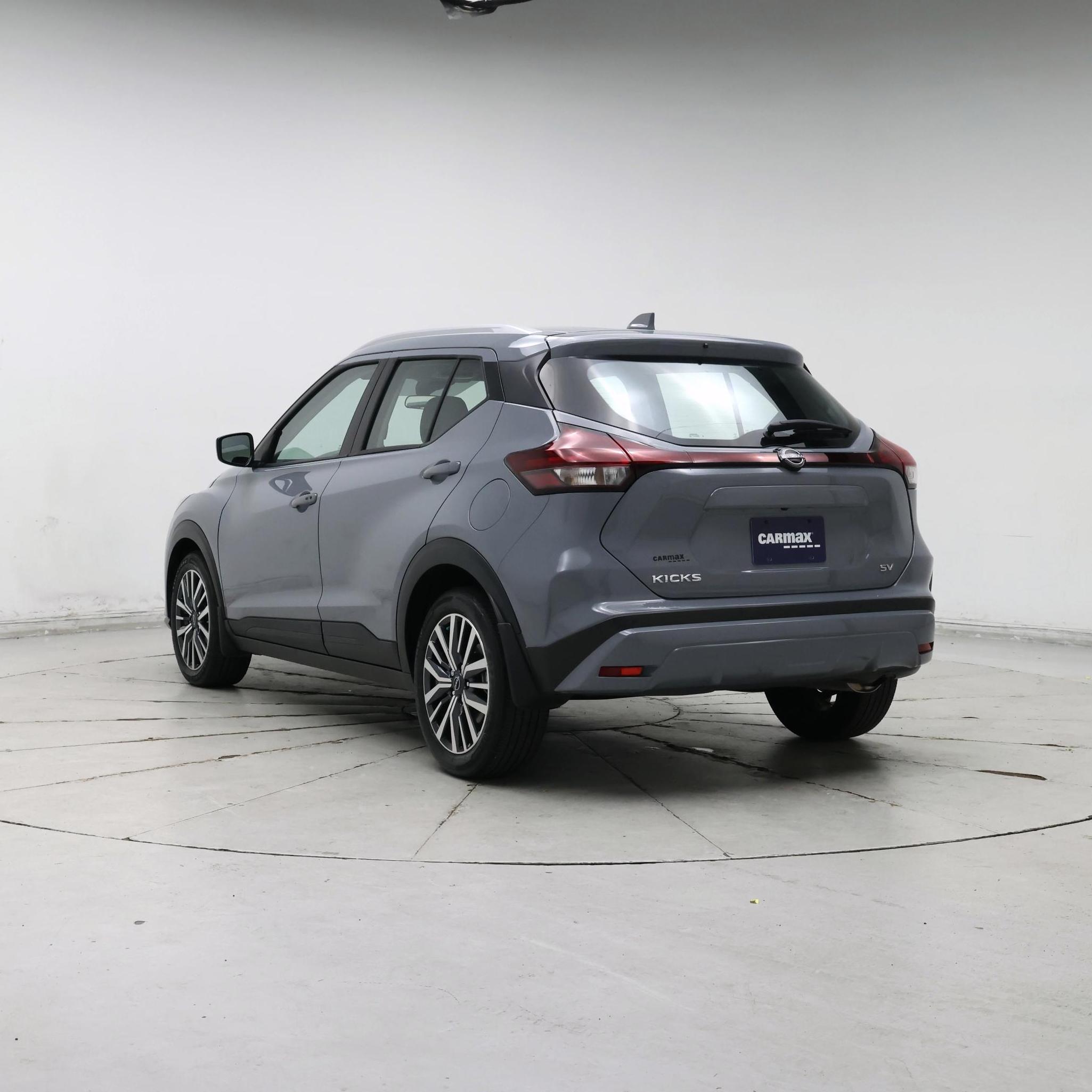 Thumbnail: 2024 Nissan Kicks - 2