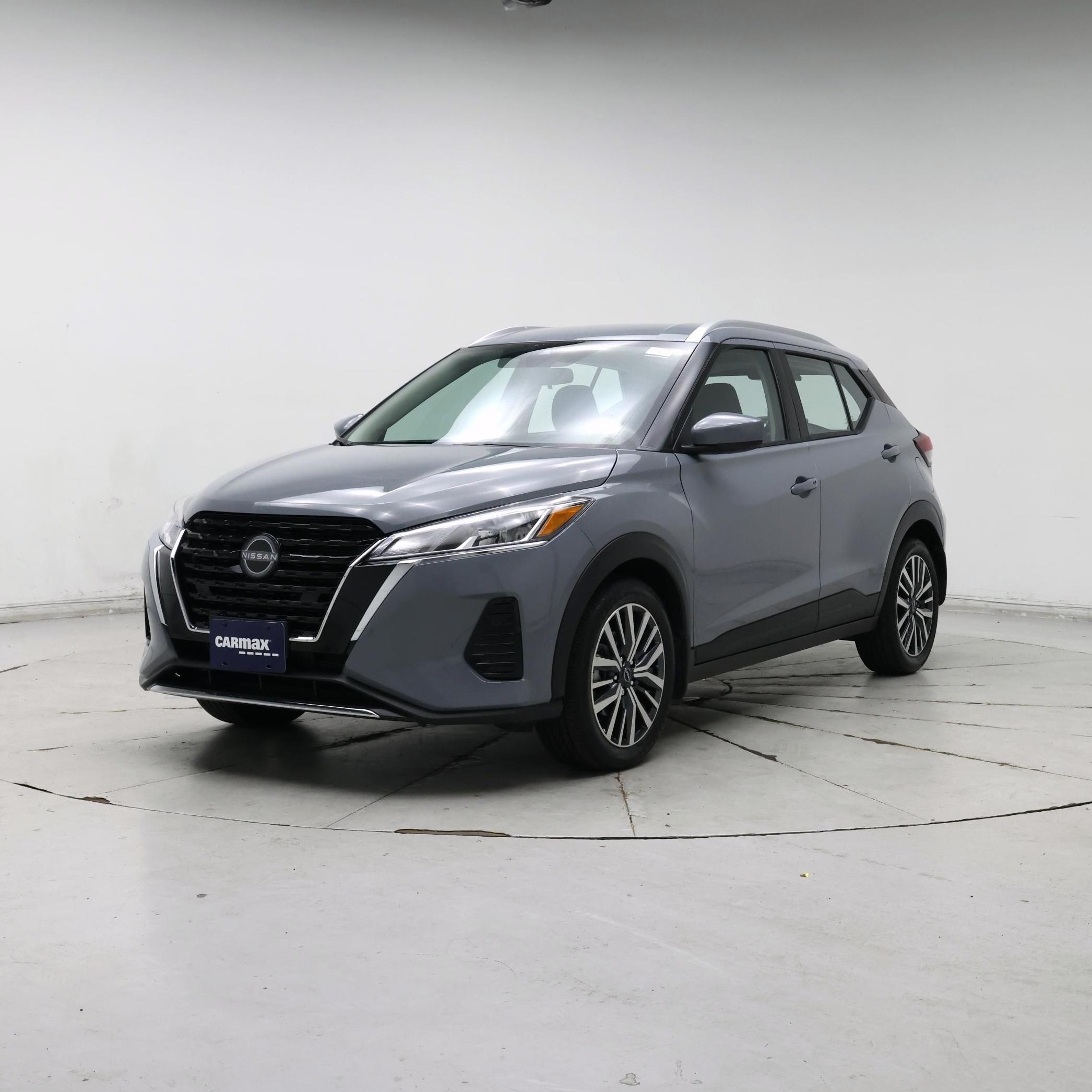 Thumbnail: 2024 Nissan Kicks - 4