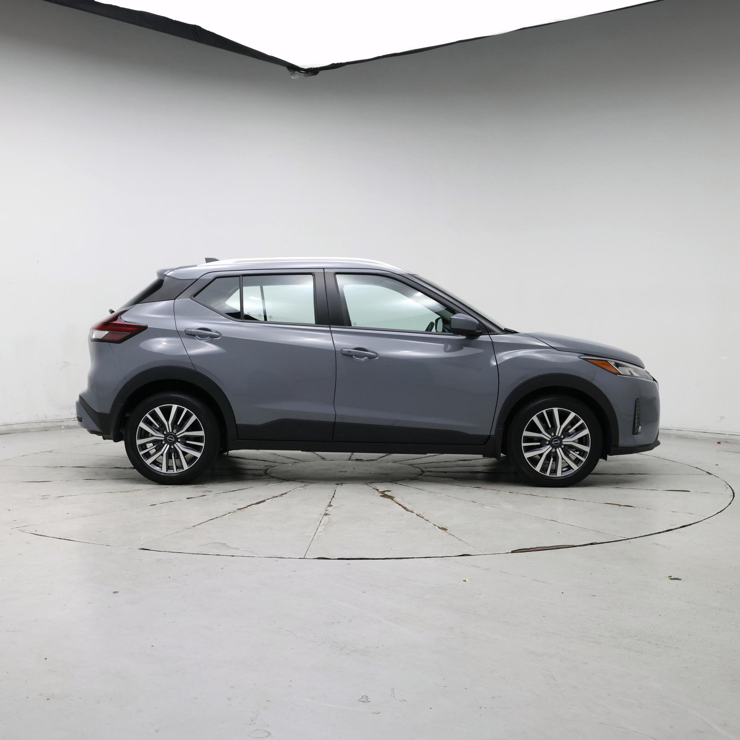 Thumbnail: 2024 Nissan Kicks - 7
