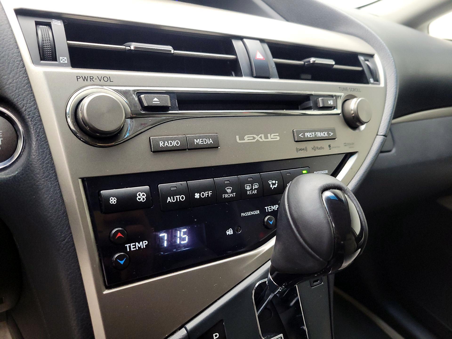 Thumbnail: 2015 Lexus RX - 15