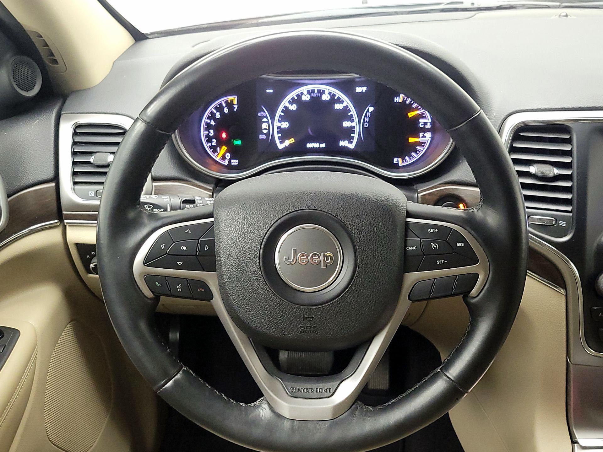 Thumbnail: 2018 Jeep Grand Cherokee - 10