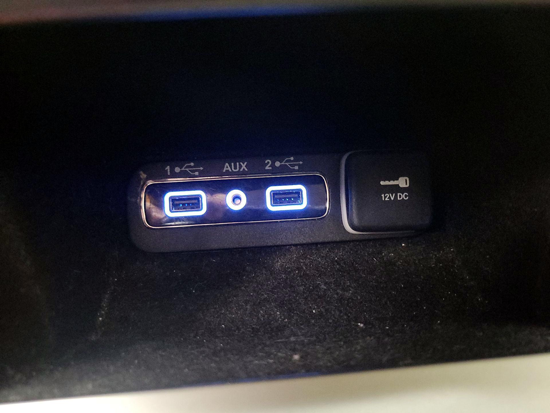 Thumbnail: 2018 Jeep Grand Cherokee - 18