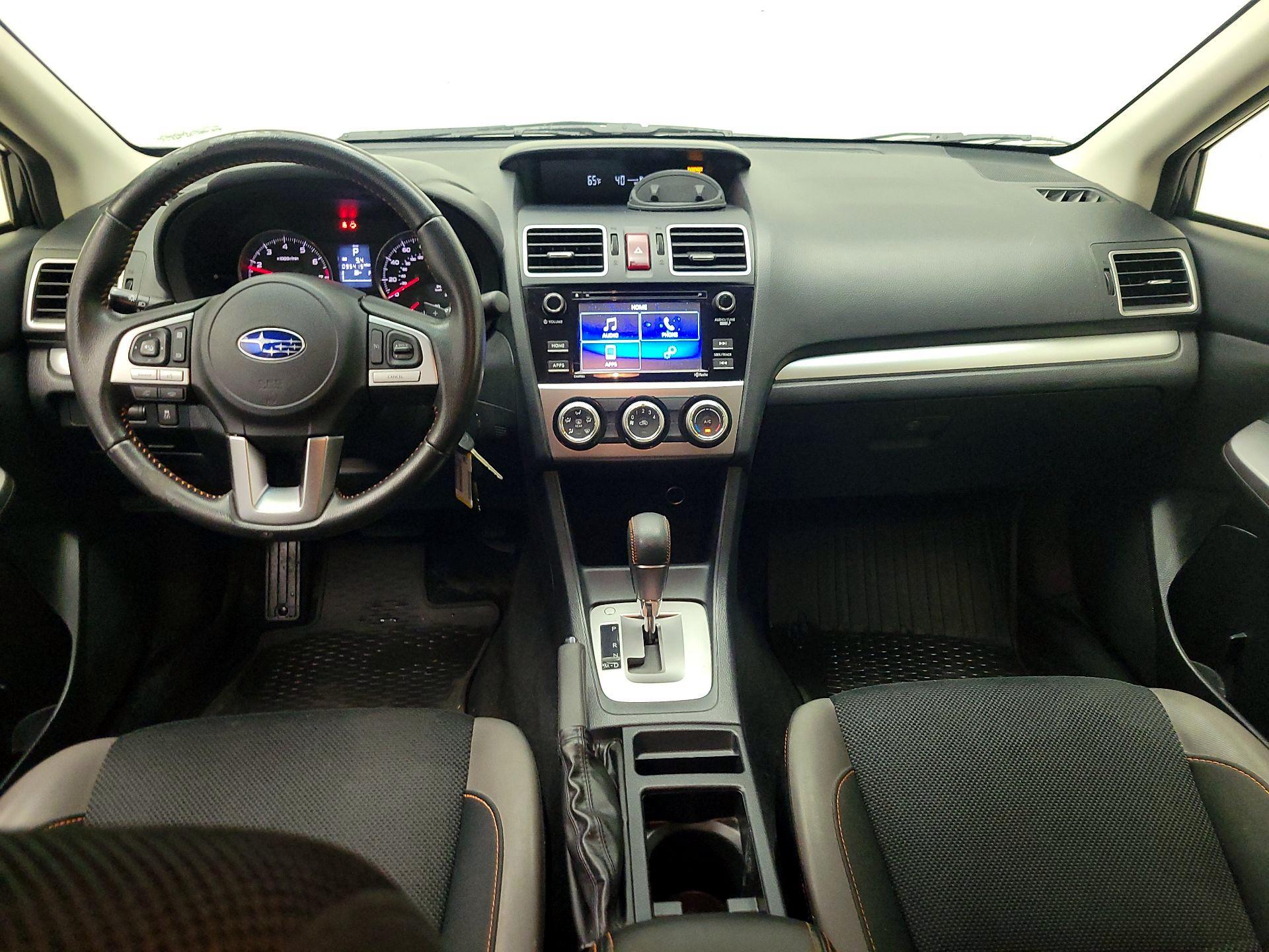 Thumbnail: 2017 Subaru Crosstrek - 9