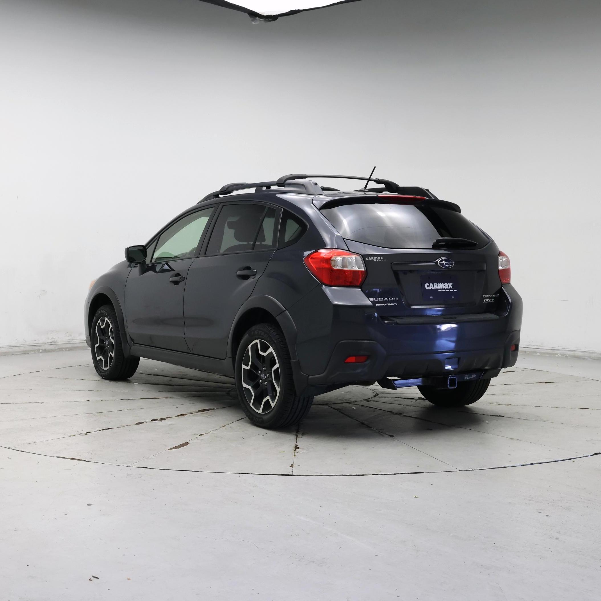 Thumbnail: 2017 Subaru Crosstrek - 2
