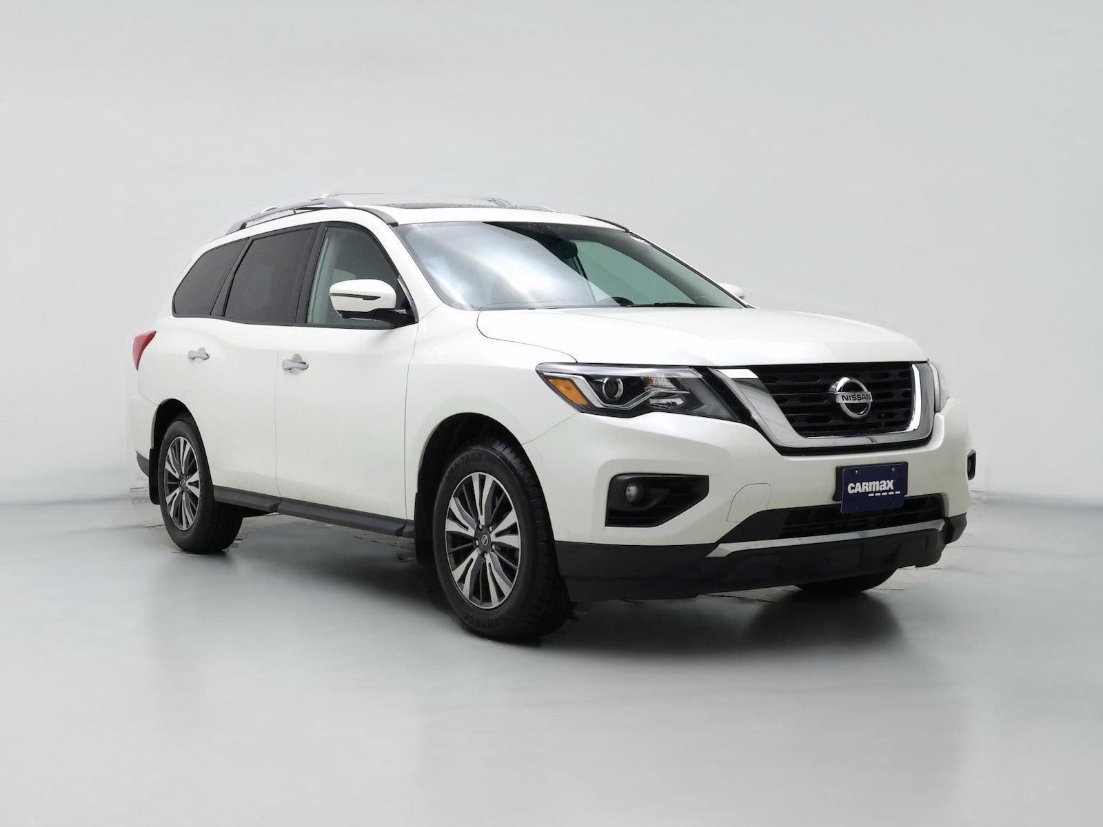 2017 Nissan Pathfinder SL