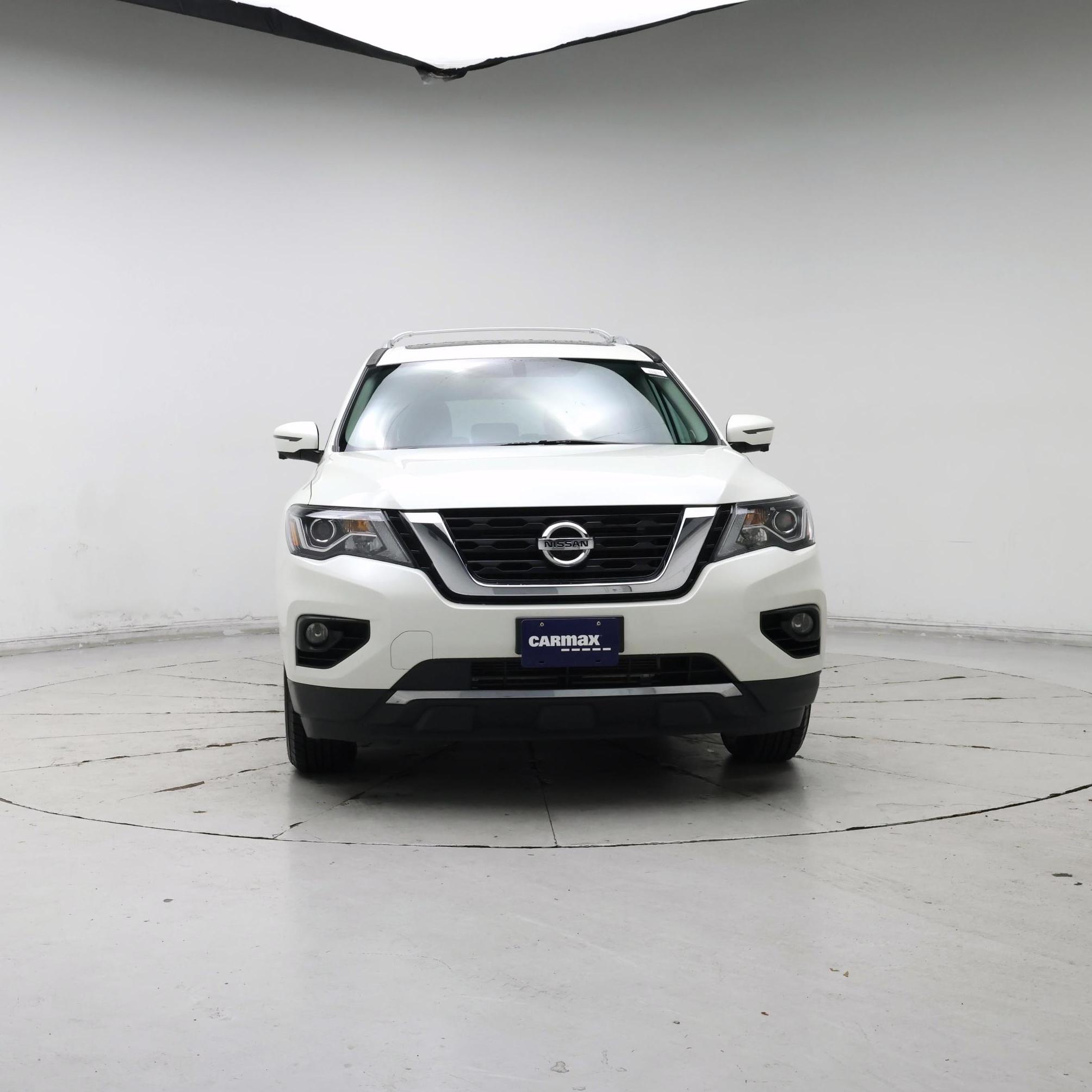 Thumbnail: 2017 Nissan Pathfinder - 5