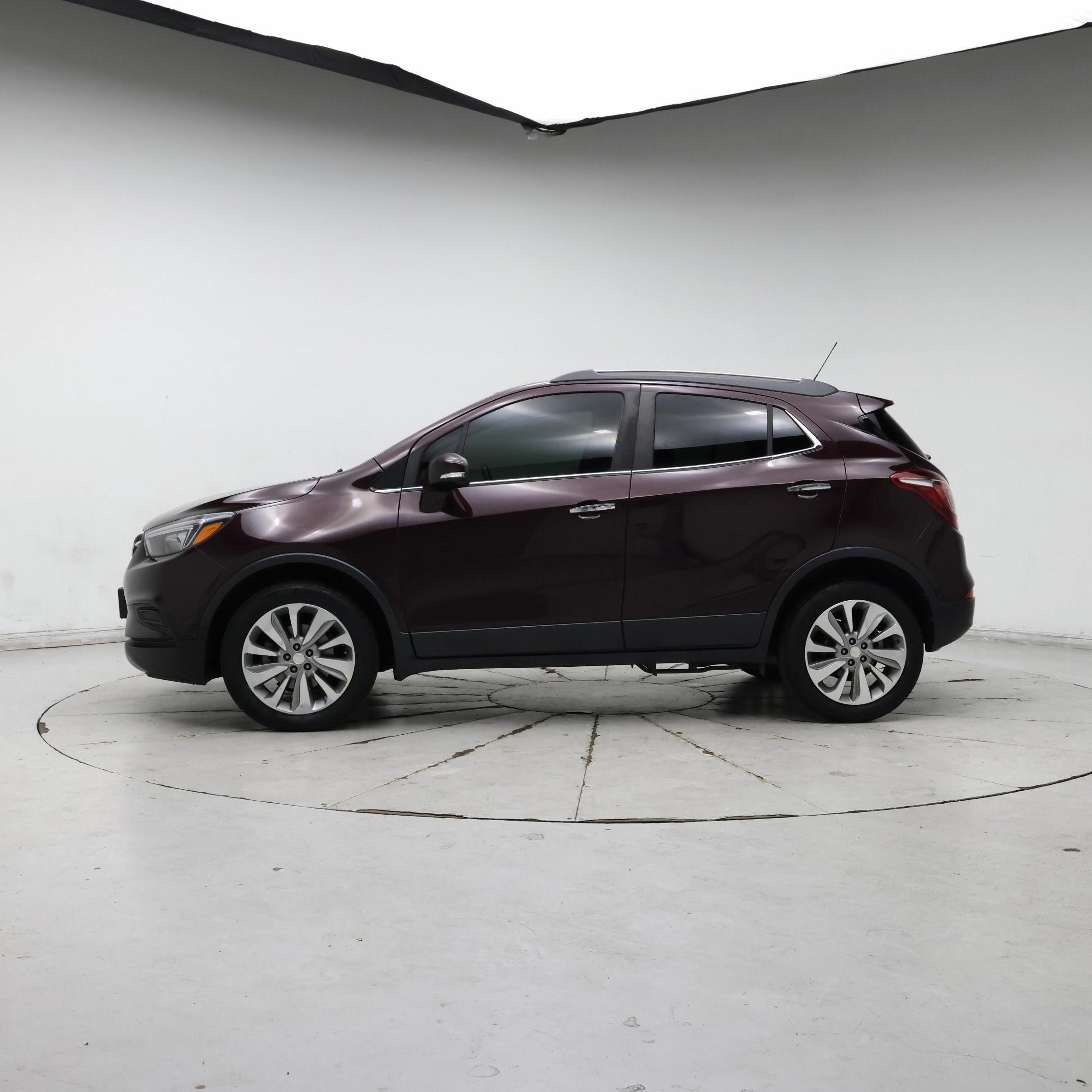 Thumbnail: 2018 Buick Encore - 3
