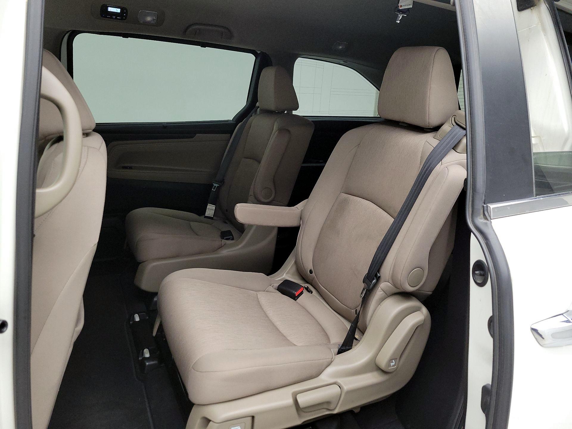 Thumbnail: 2019 Honda Odyssey - 19