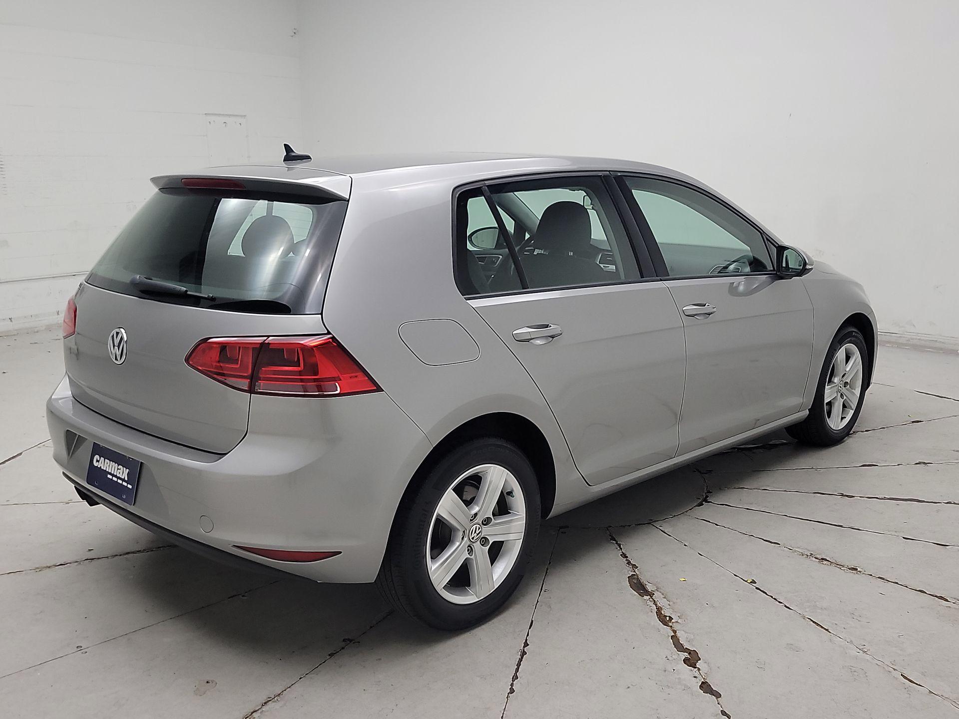 Thumbnail: 2017 Volkswagen Golf - 5