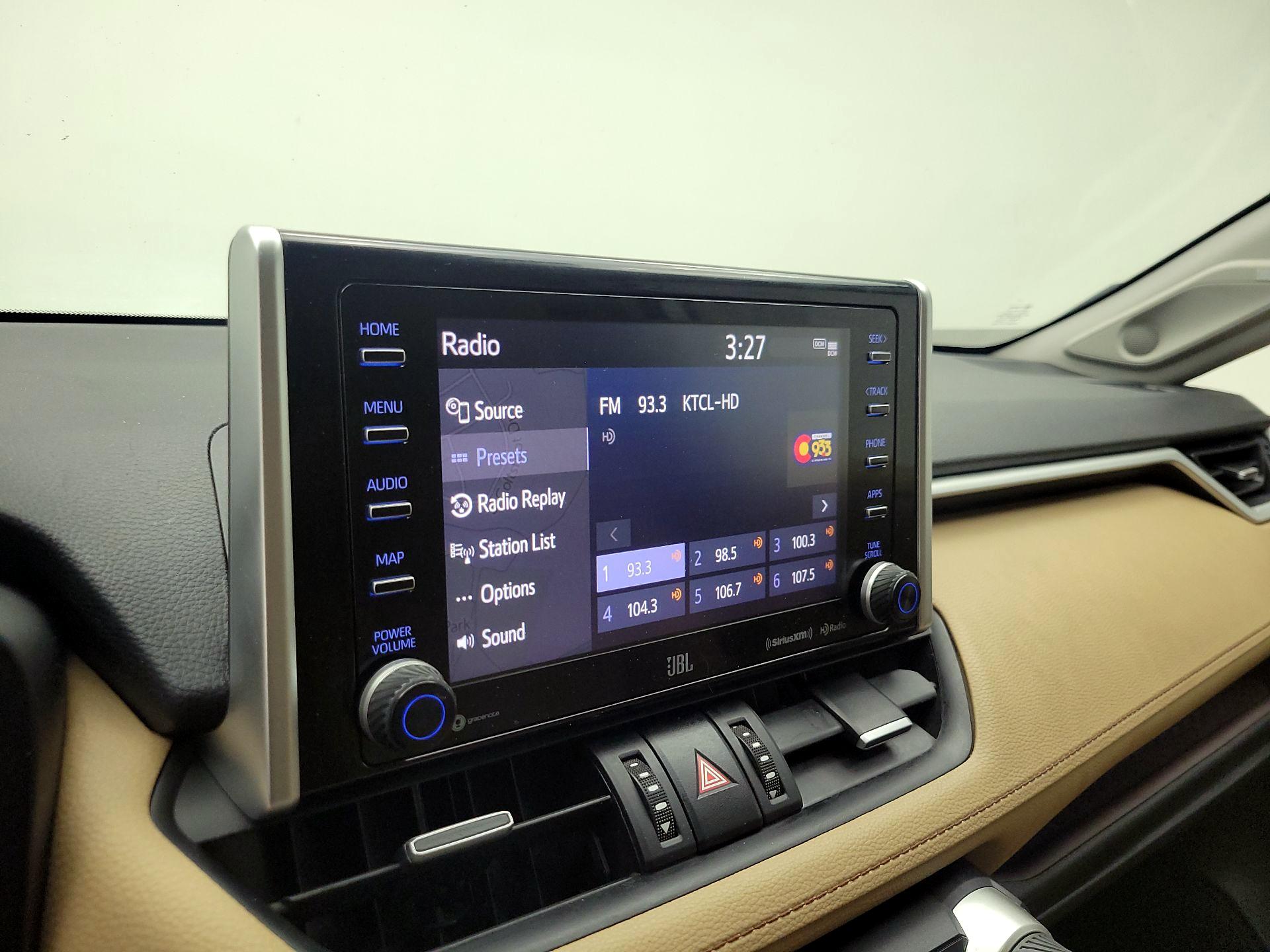 Thumbnail: 2020 Toyota RAV4 - 14