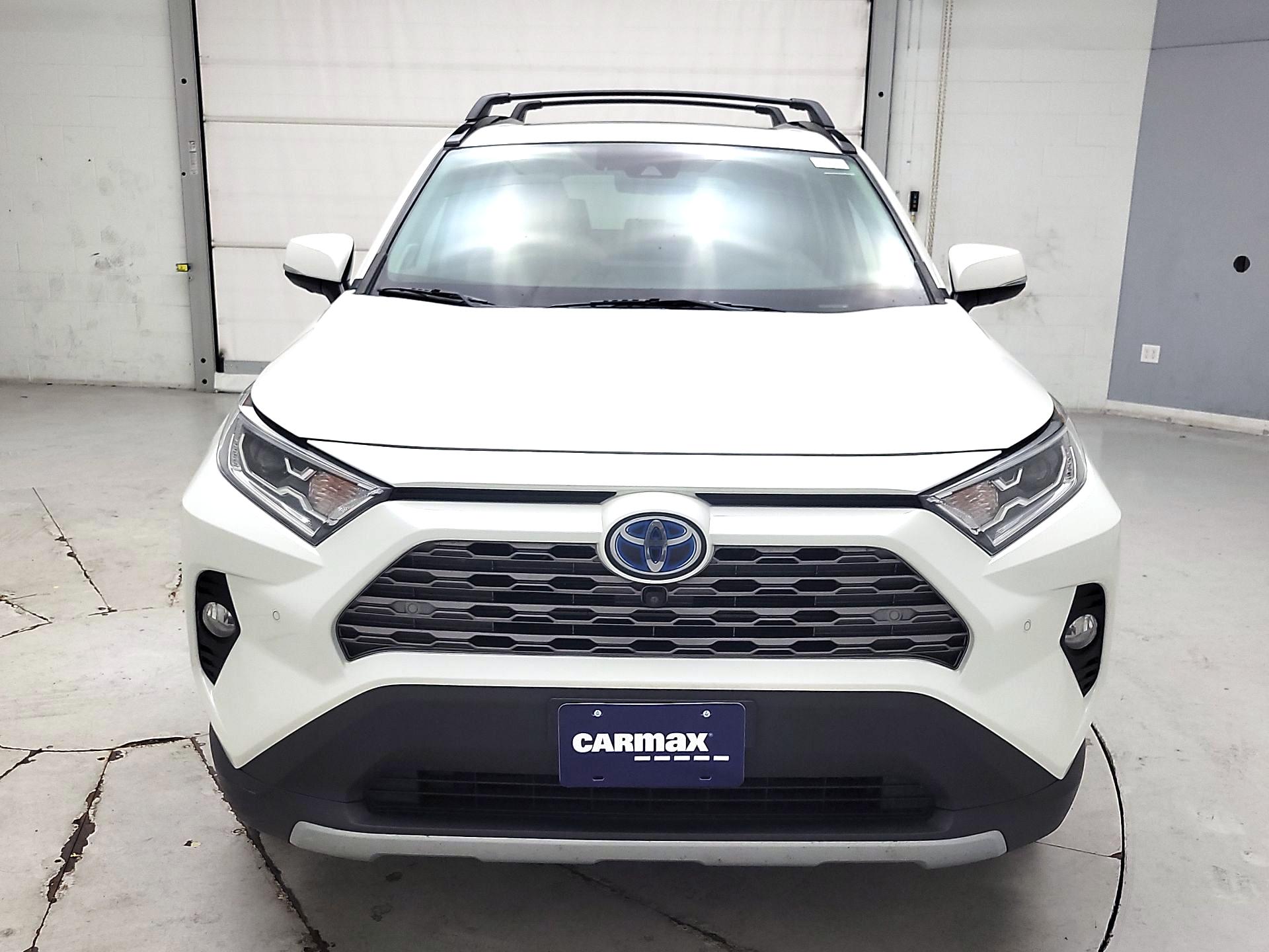 Thumbnail: 2020 Toyota RAV4 - 2