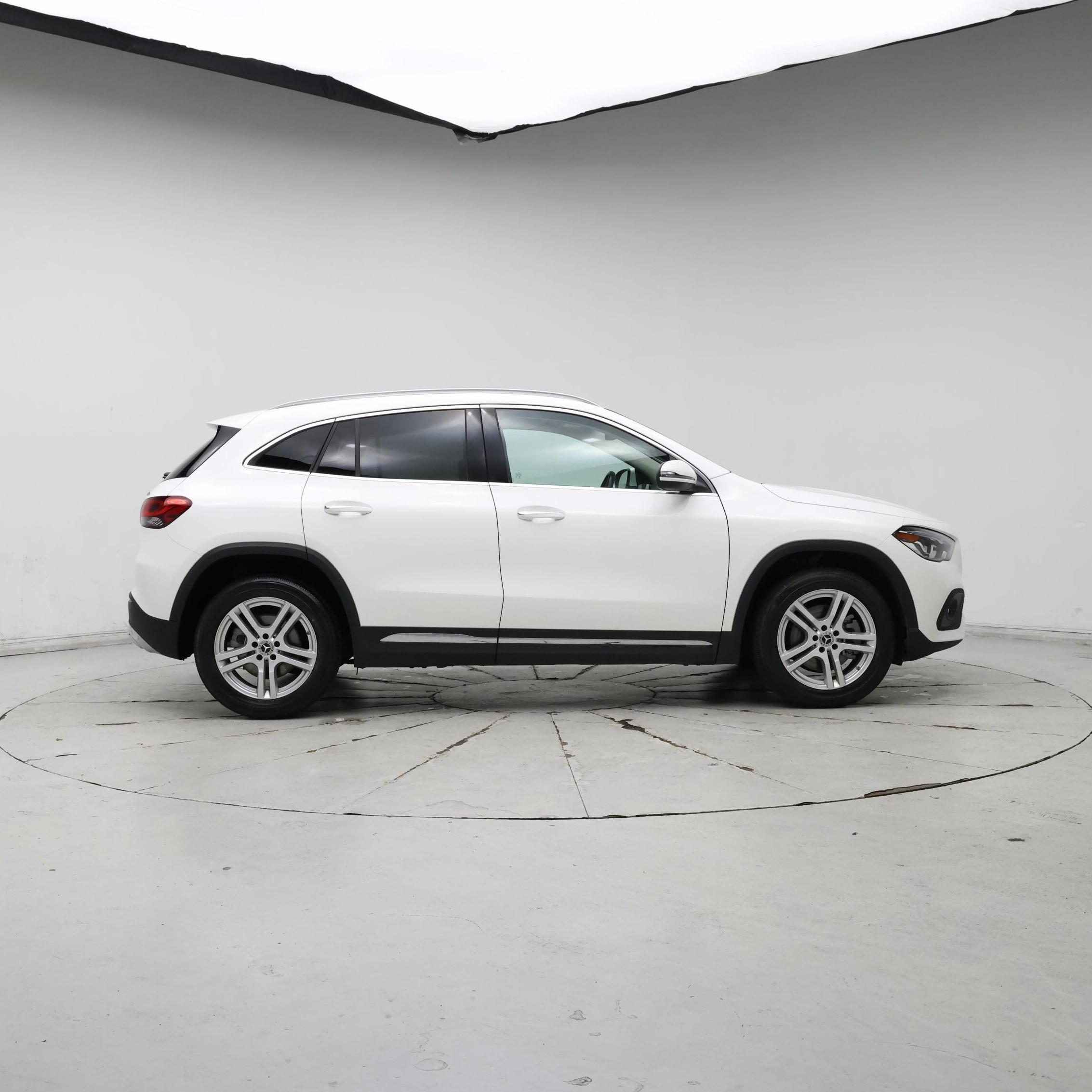 Thumbnail: 2021 Mercedes-Benz GLA - 7