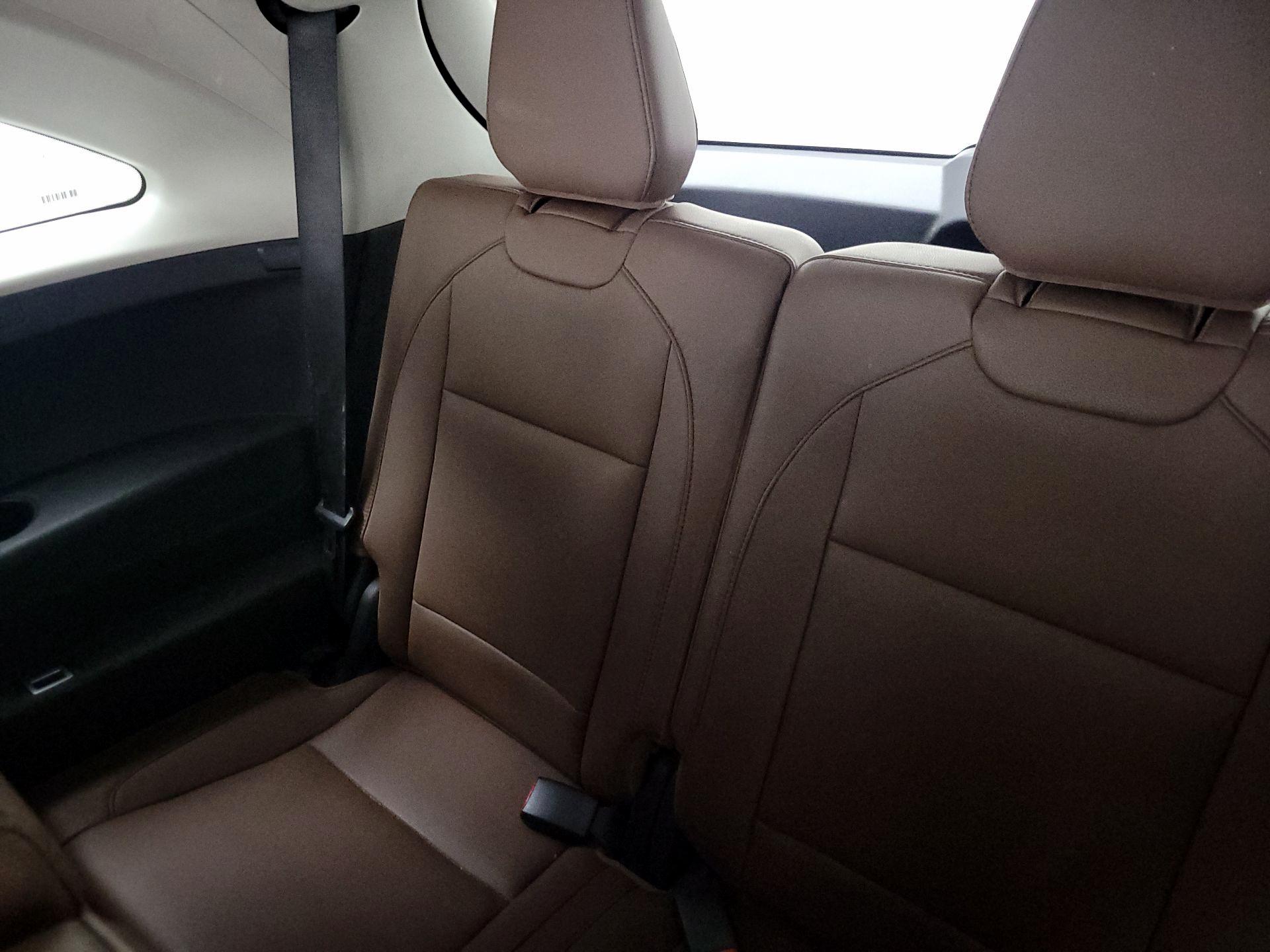 Thumbnail: 2019 Acura MDX - 20