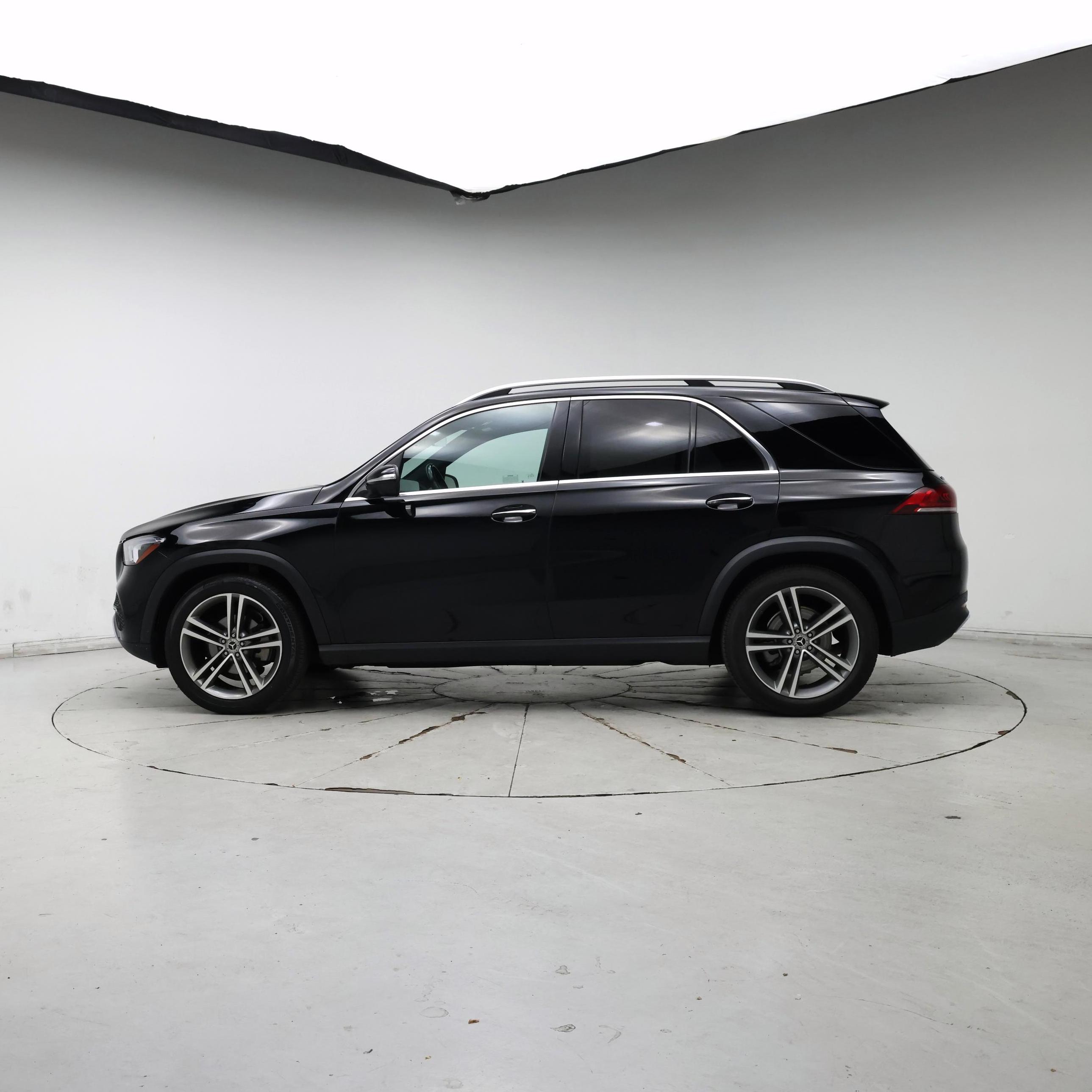 Thumbnail: 2022 Mercedes-Benz GLE - 3