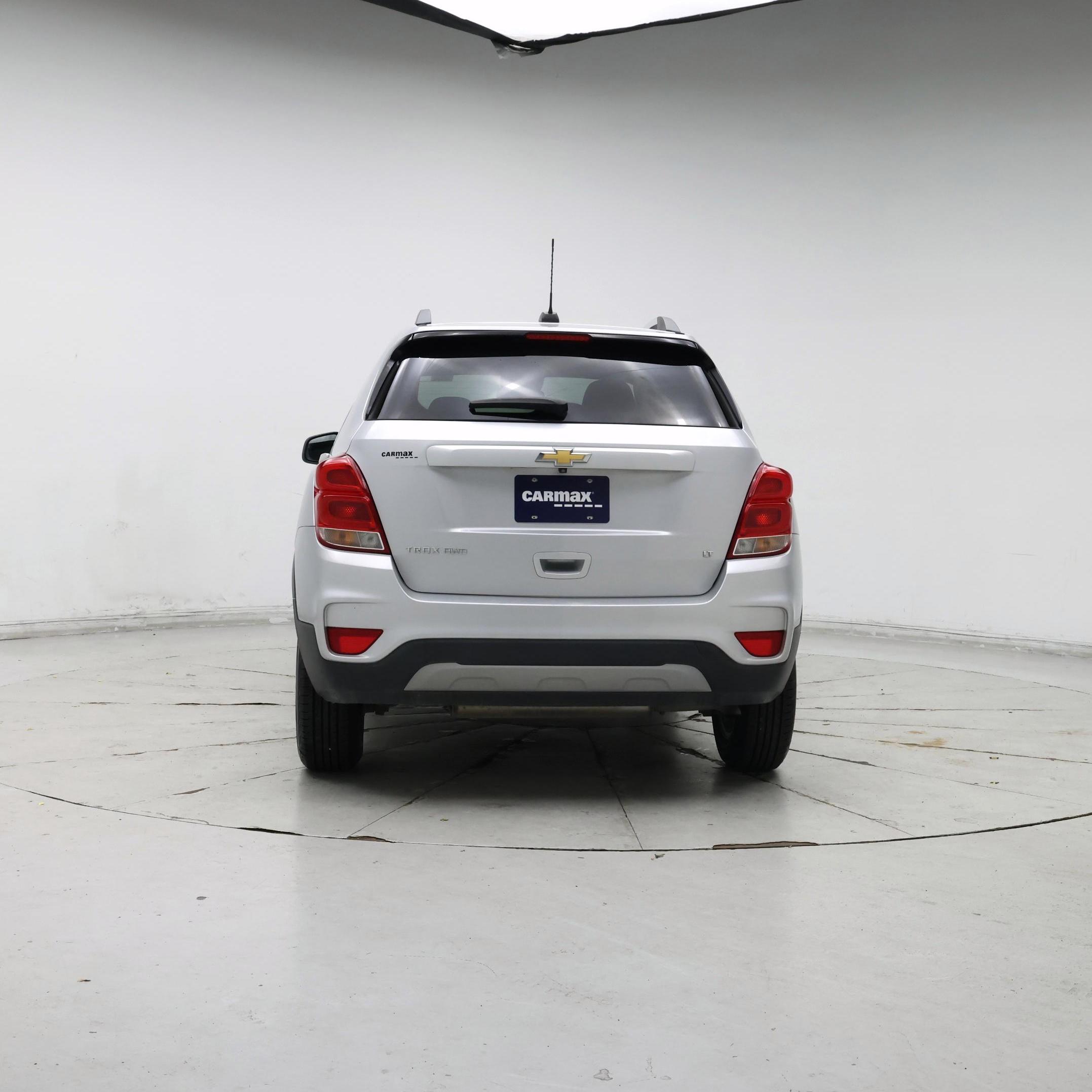 Thumbnail: 2017 Chevrolet Trax - 6