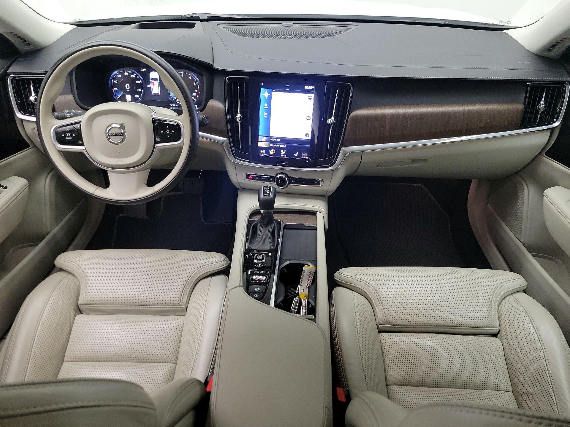 Thumbnail: 2021 Volvo S90 - 9