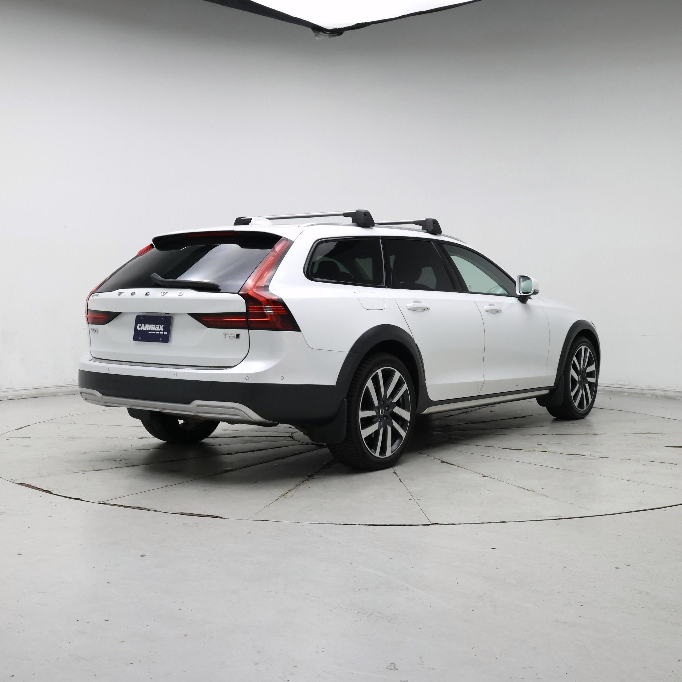 Thumbnail: 2021 Volvo S90 - 8