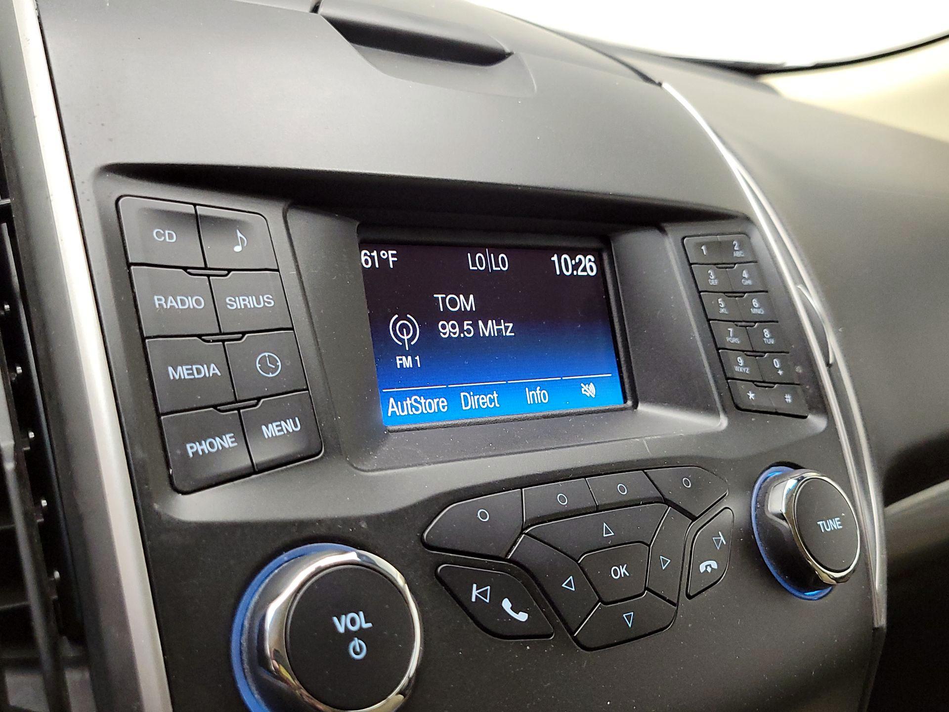 Thumbnail: 2018 Ford Edge - 15