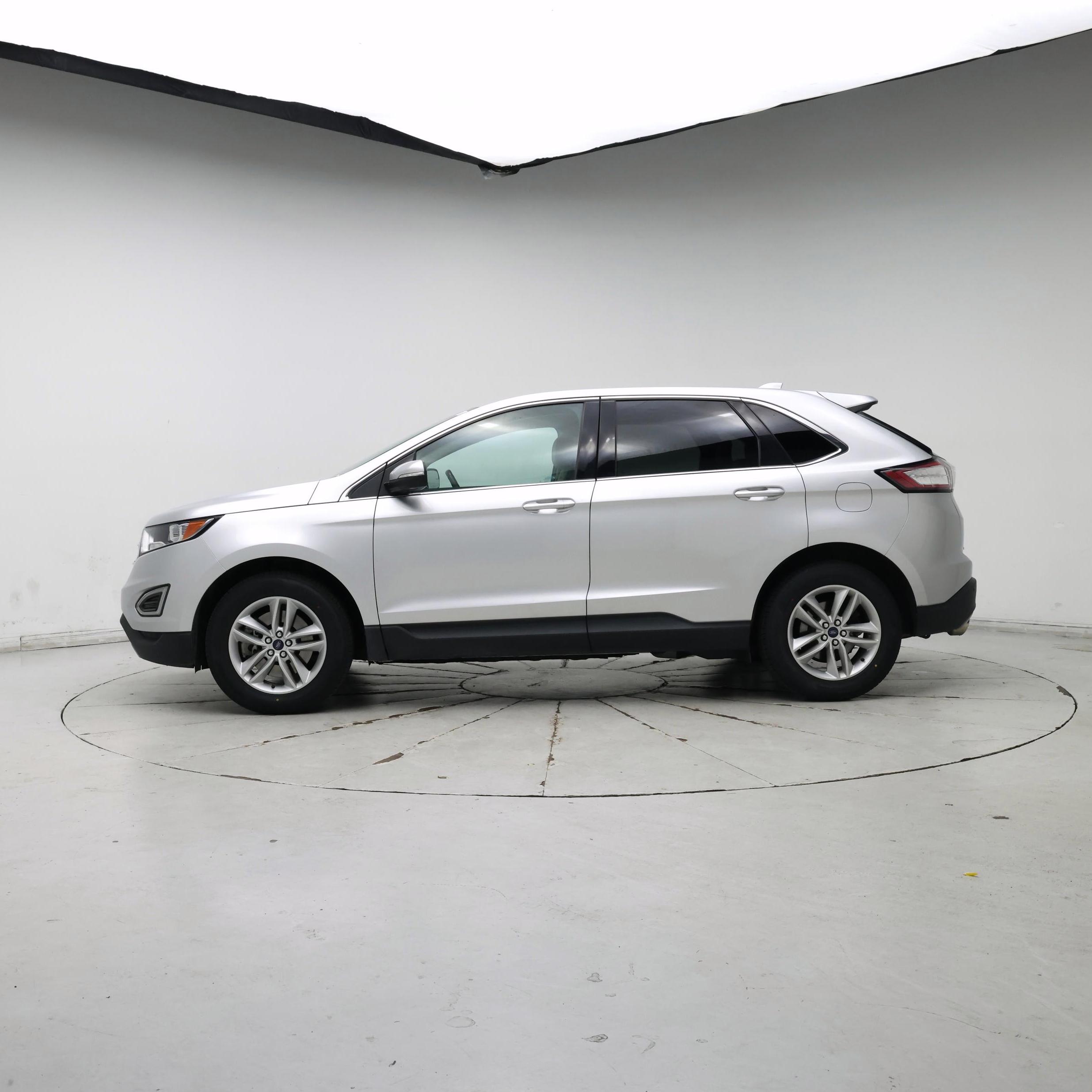 Thumbnail: 2018 Ford Edge - 3